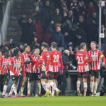 Football, PSV wins Dutch title: Farioli's Ajax narrowly misses out