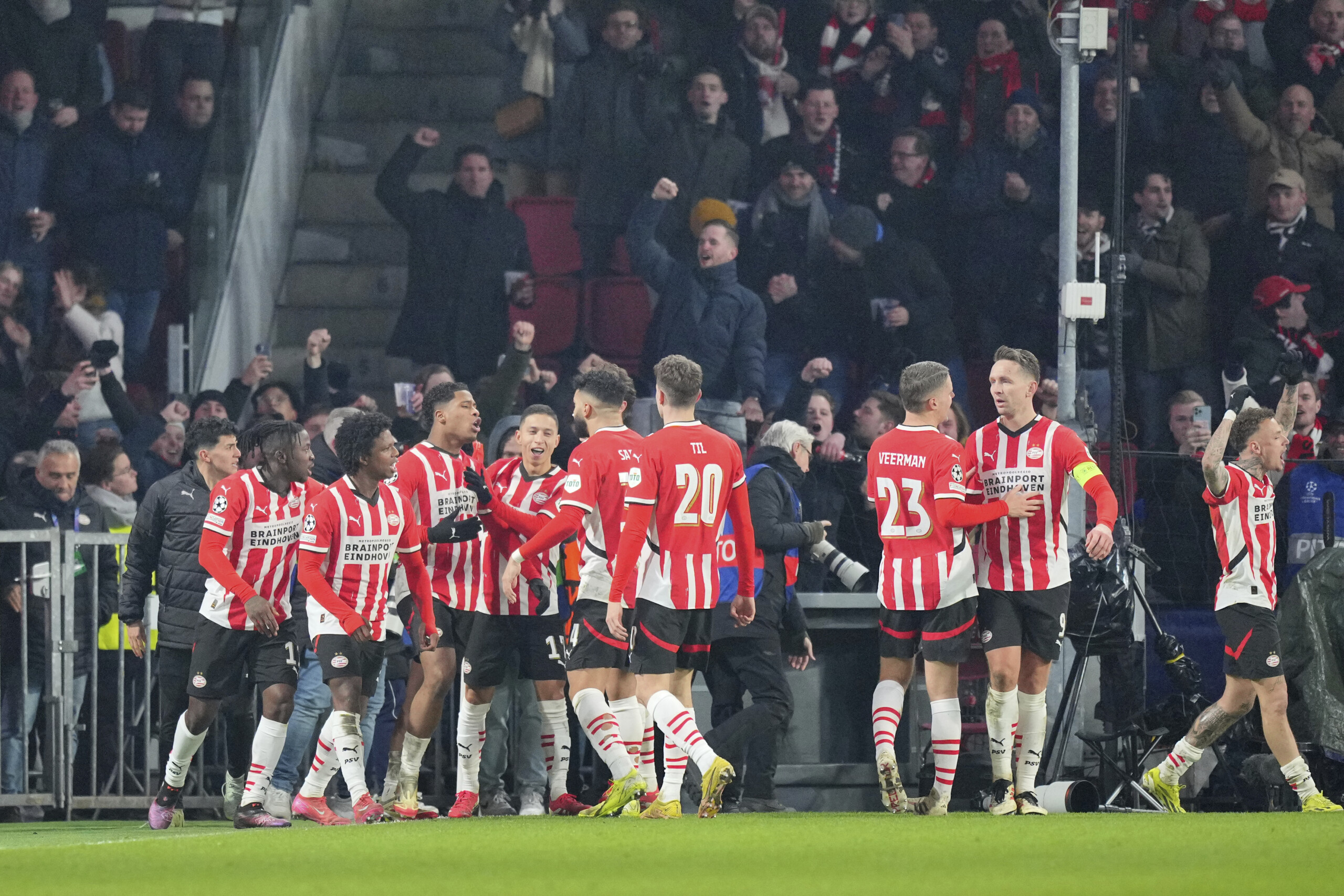 Football, PSV wins Dutch title: Farioli's Ajax narrowly misses out Football, PSV wins Dutch title: Farioli's Ajax narrowly misses out