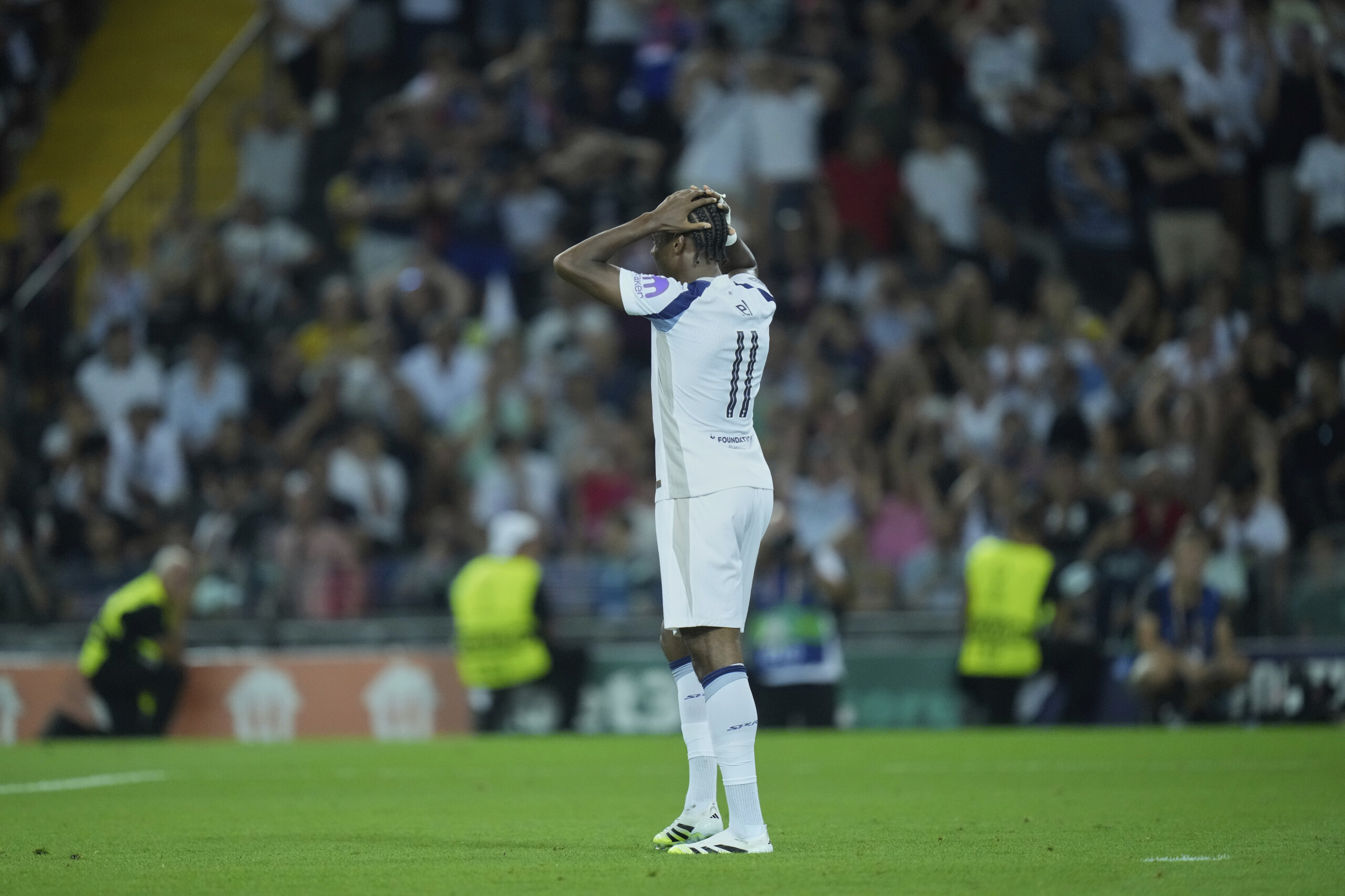 Football: racist posts against Tel after Super Cup, Tottenham: ‘Cowards’