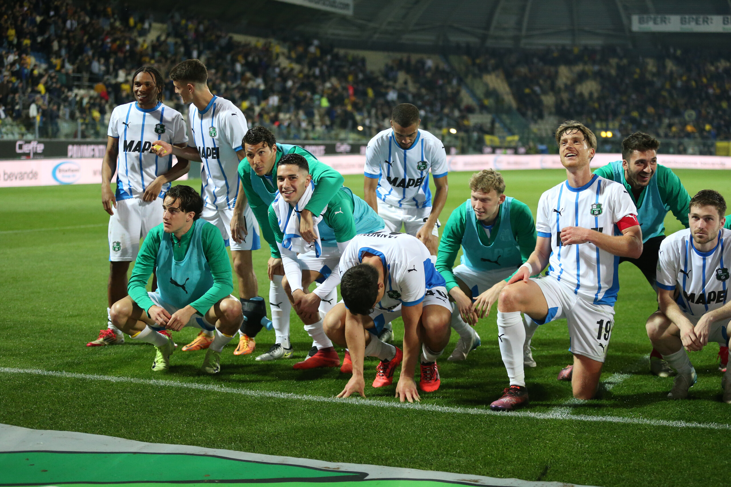 Football: Serie B, Sassuolo beats Modena 3-1 and is one step away from promotion