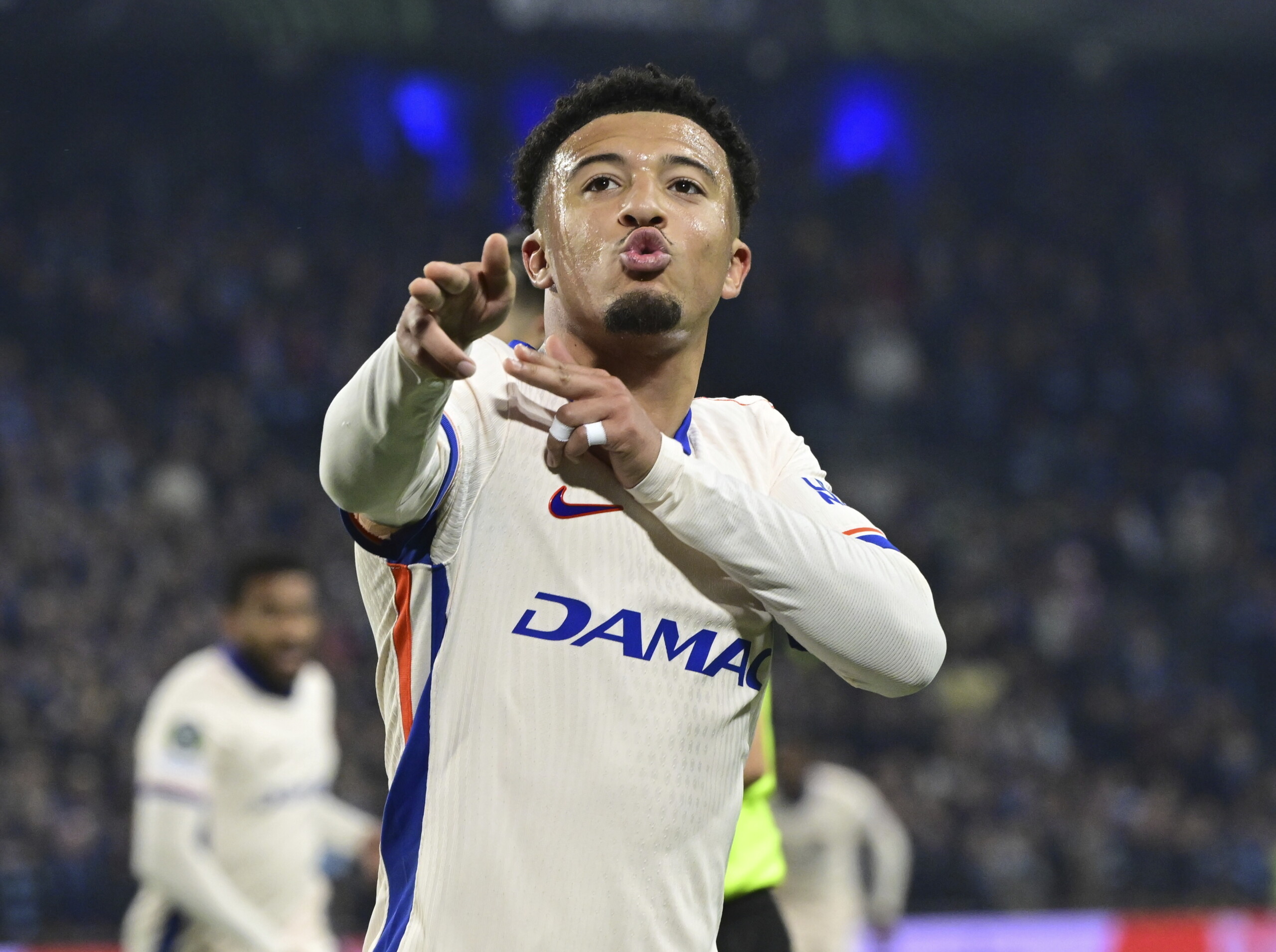 Football: Turkish press reports Jadon Sancho heading to Besiktas