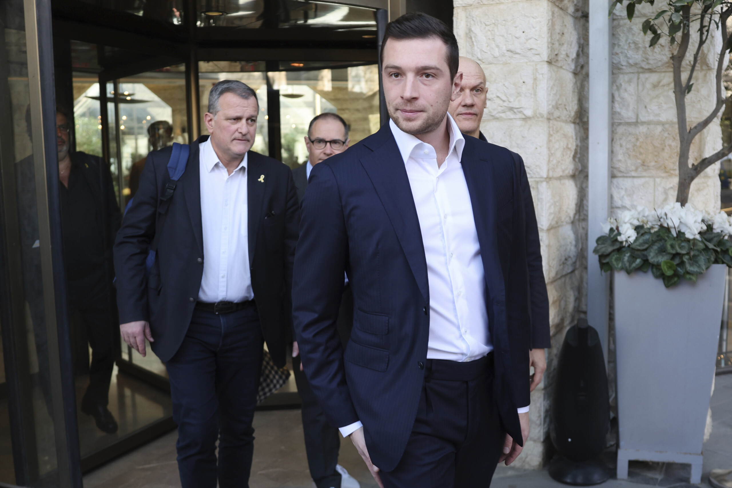 France, Bardella: ‘They'll do anything to stop us from coming to power’