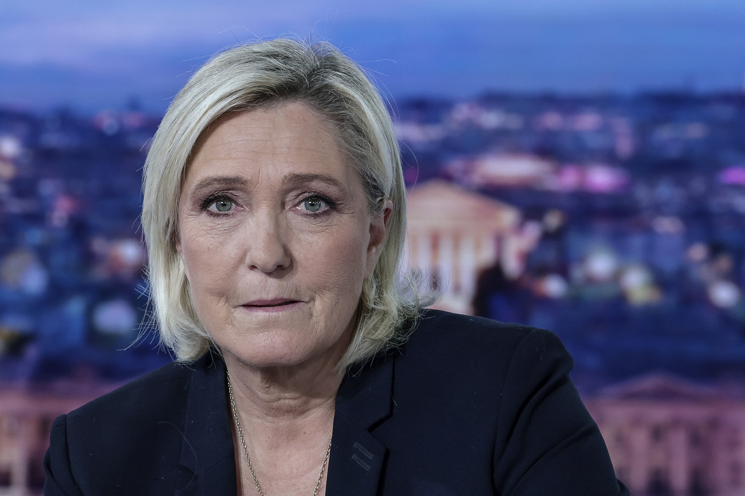 France, Marine Le Pen sentenced to 4 years in prison and 5 years of ineligibility