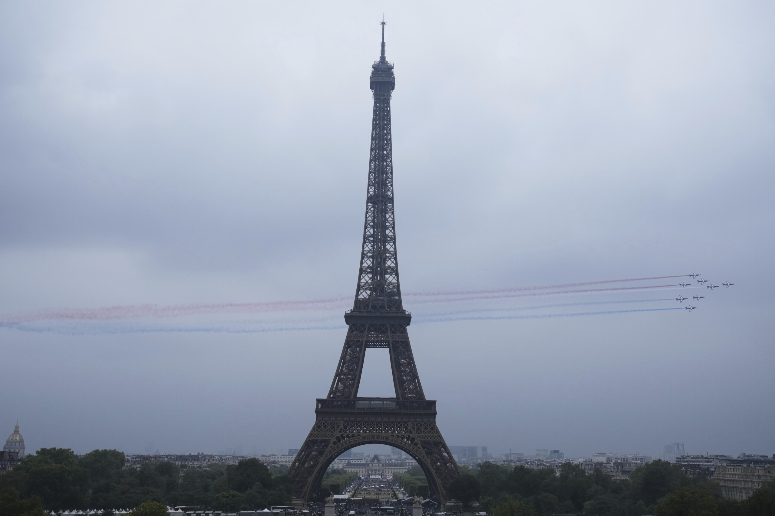 France: two teenagers charged with planning attacks on synagogues and the Eiffel Tower France: two teenagers charged with planning attacks on synagogues and the Eiffel Tower