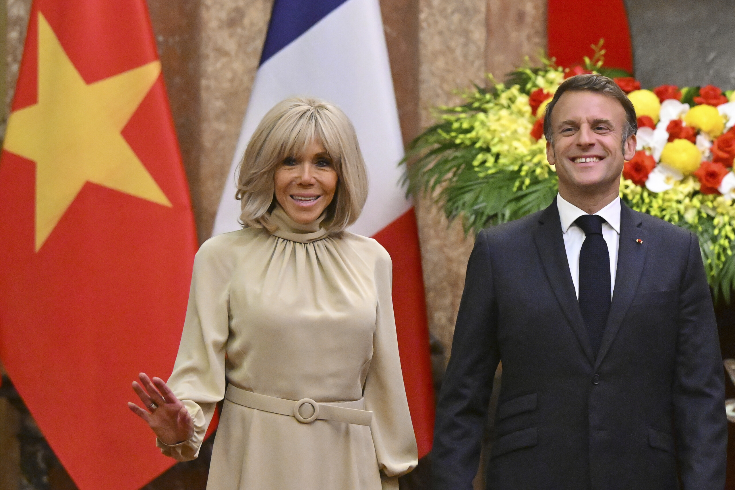France: Video appears to show Brigitte 'slapping' Macron, Élysée says it's a sign of affection