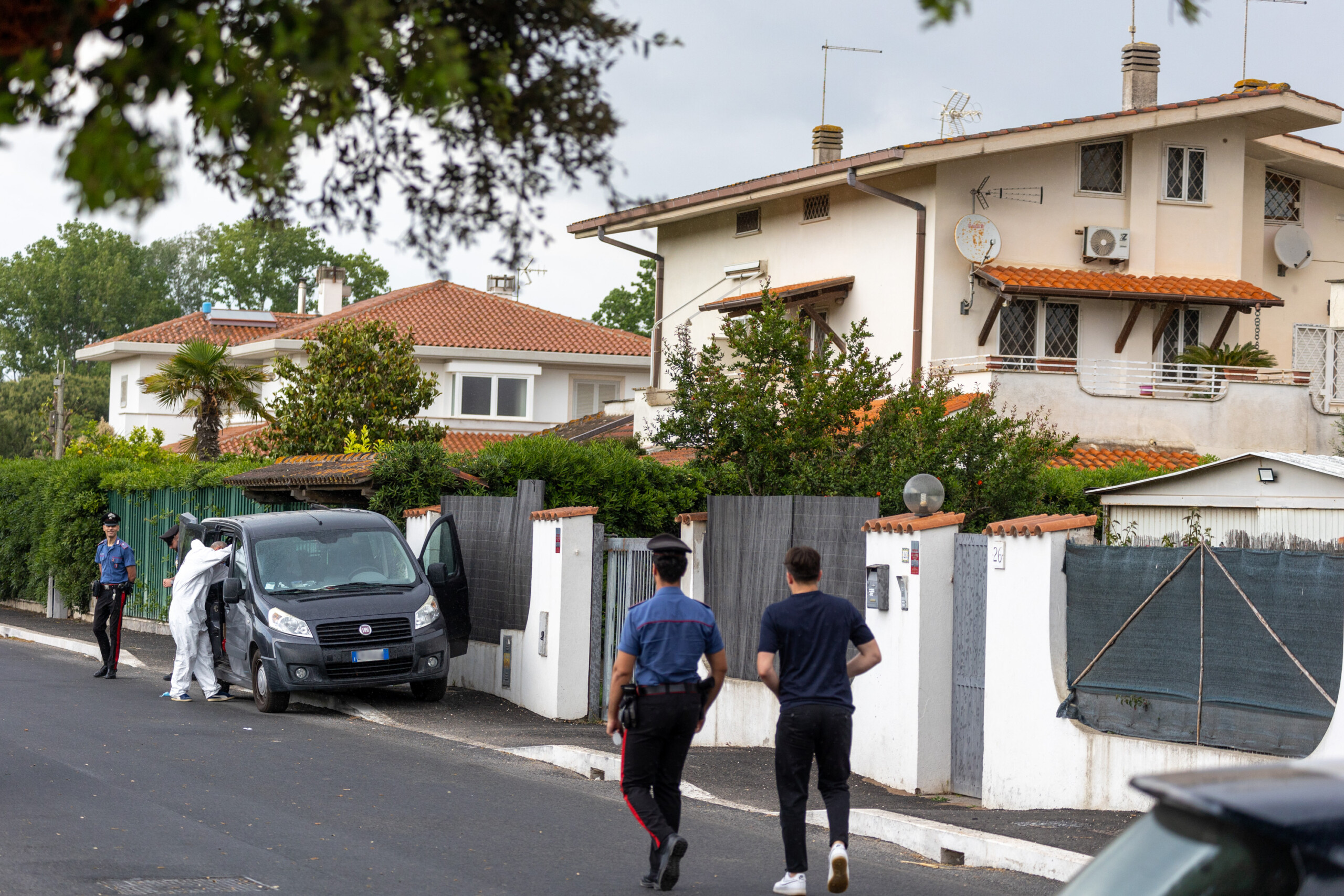 Fregene murder: RIS investigation begins at the villa