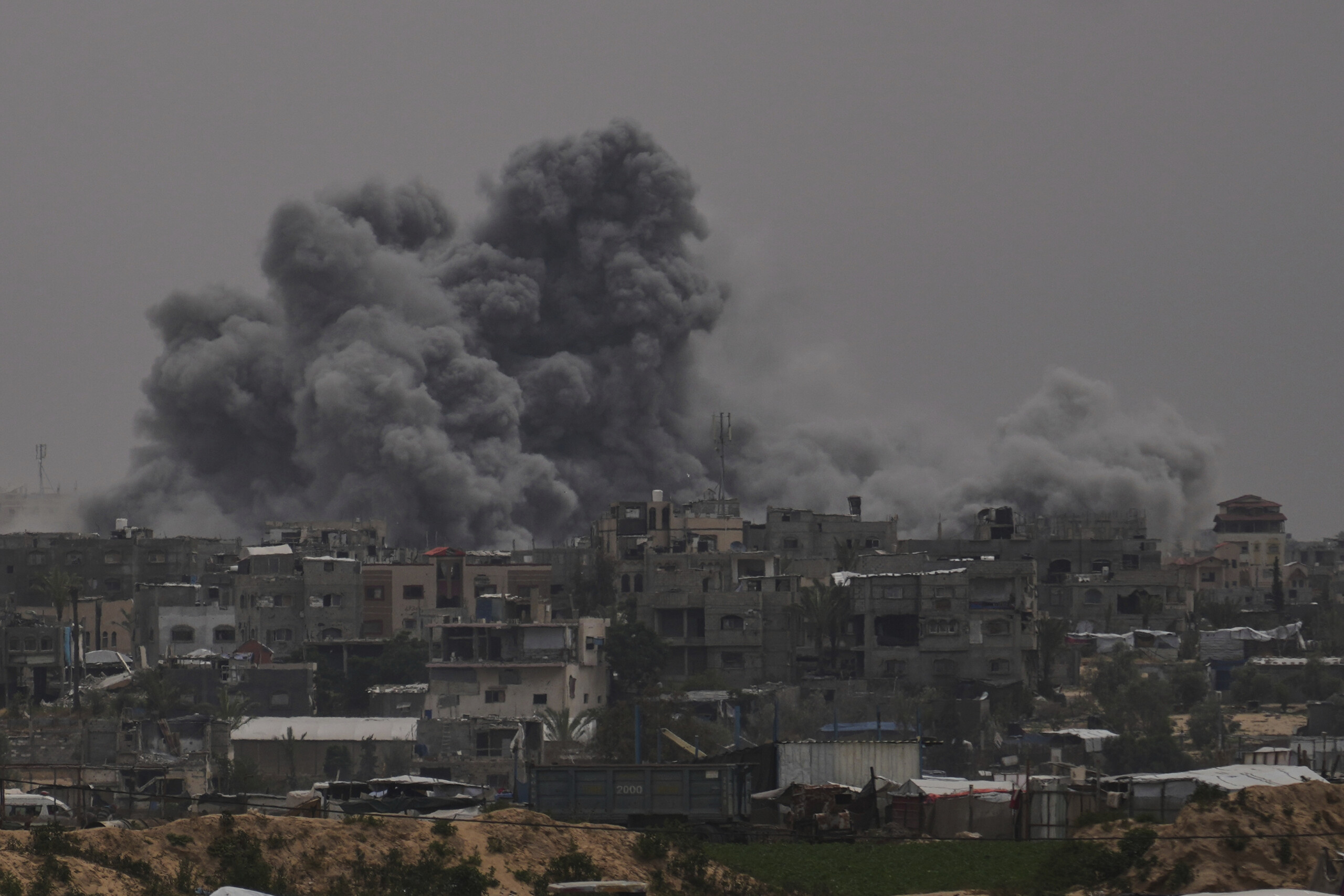 Gaza, 40 Palestinians killed in Israeli attack Gaza, 40 Palestinians killed in Israeli attack