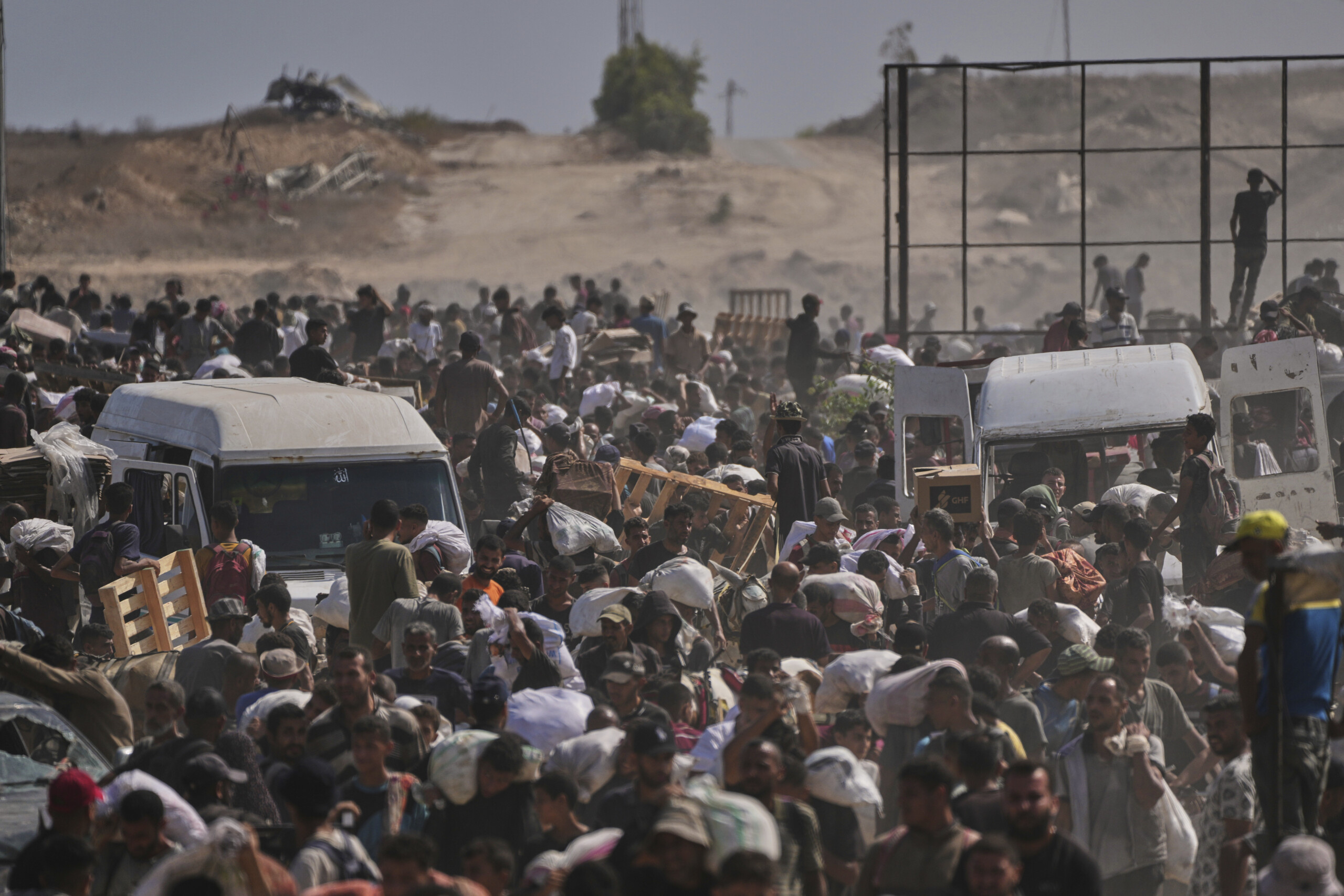 Gaza, at Least 56 Killed in IDF Raids Since Dawn