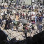 Gaza, Israeli attacks kill at least 59 people