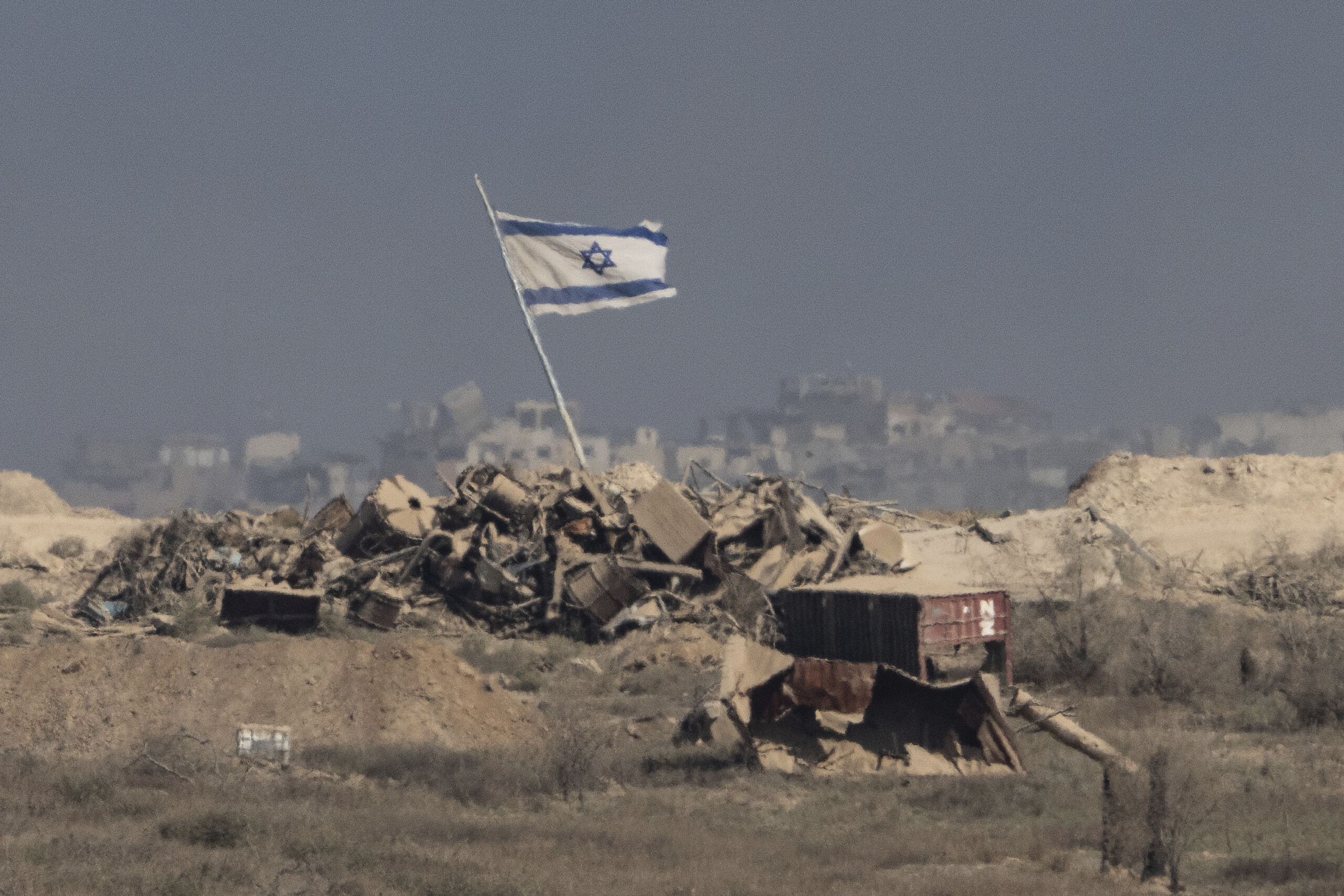 Gaza, Israeli raids kill 21 Palestinians: humanitarian crisis worsens
