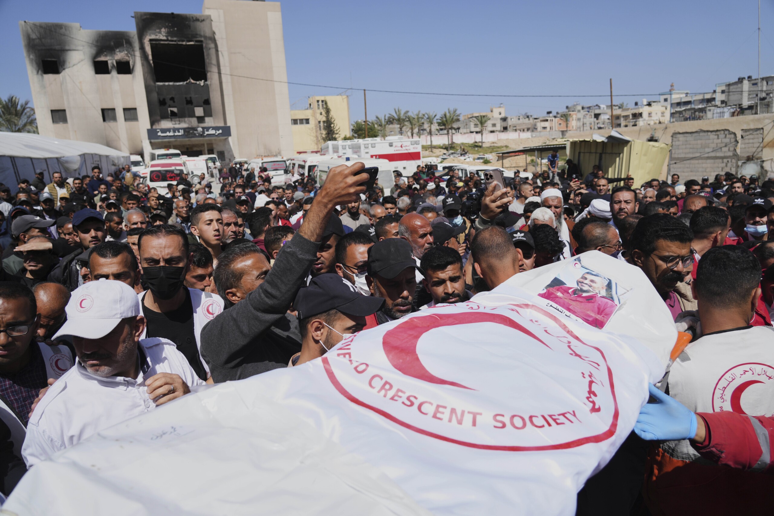 Gaza, media: 10 Britons accused of war crimes