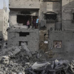 Gaza, media: death toll rises to 51 in Israeli attacks