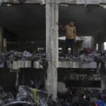 Gaza, media: death toll rises to 65 in Israeli attacks