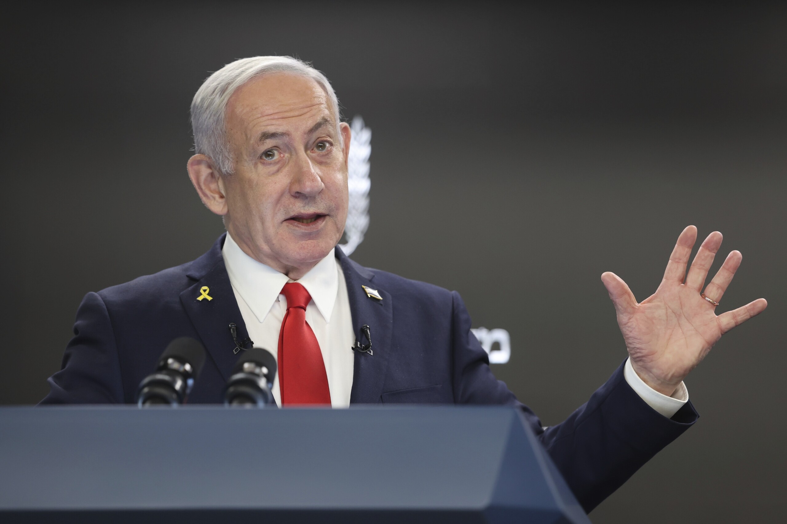 Gaza, Netanyahu: "At Nasser hospital a tragic incident, deep regret"