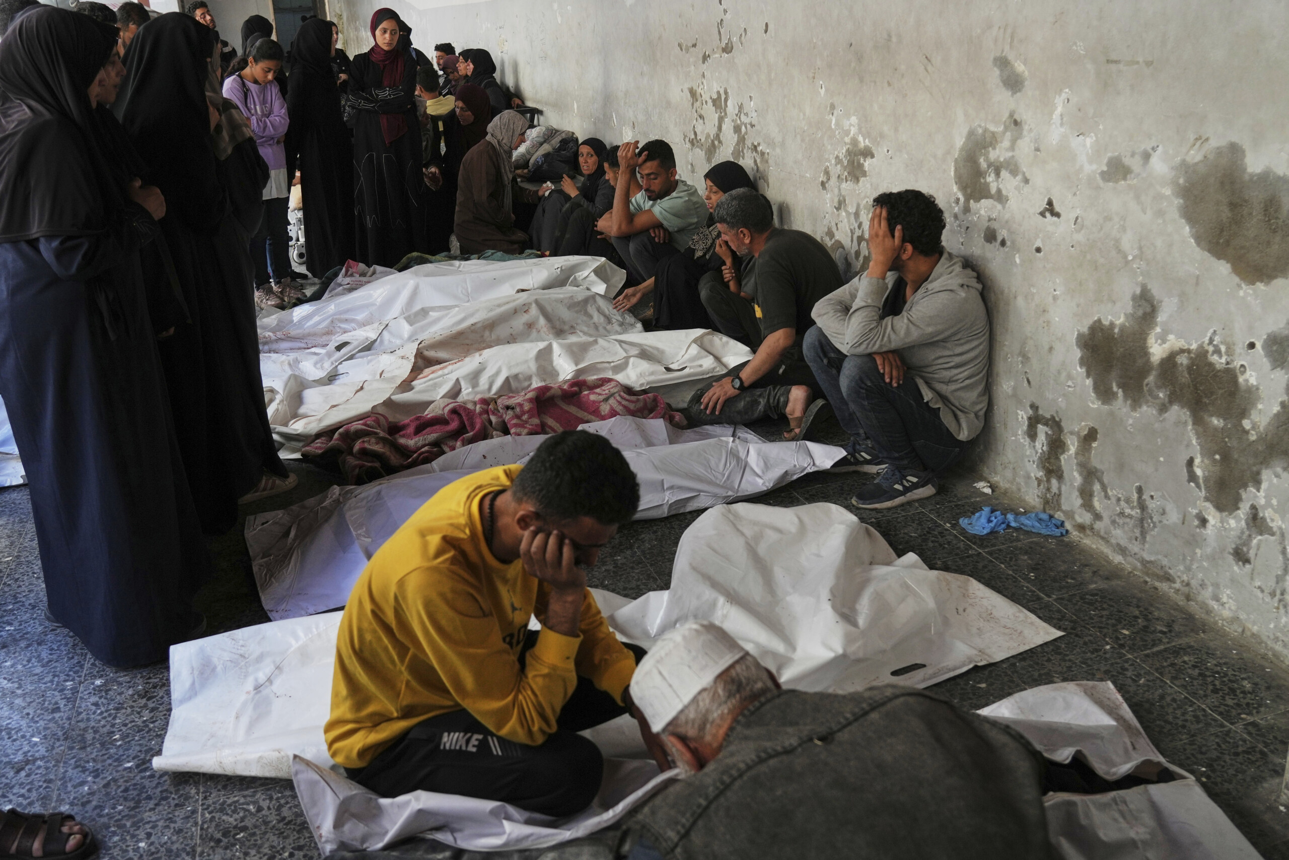 Gaza, over 54,000 dead since the start of the war: 79 victims in the last 24 hours