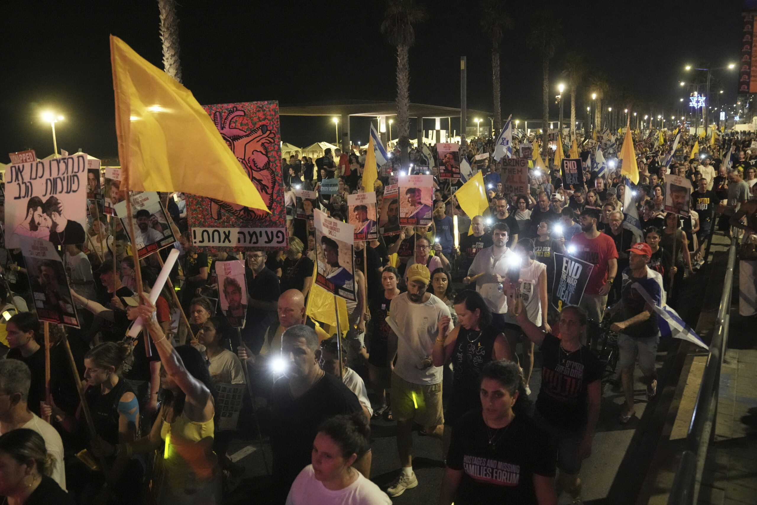 Gaza, protests in Tel Aviv: "Hostages are enduring a Holocaust"