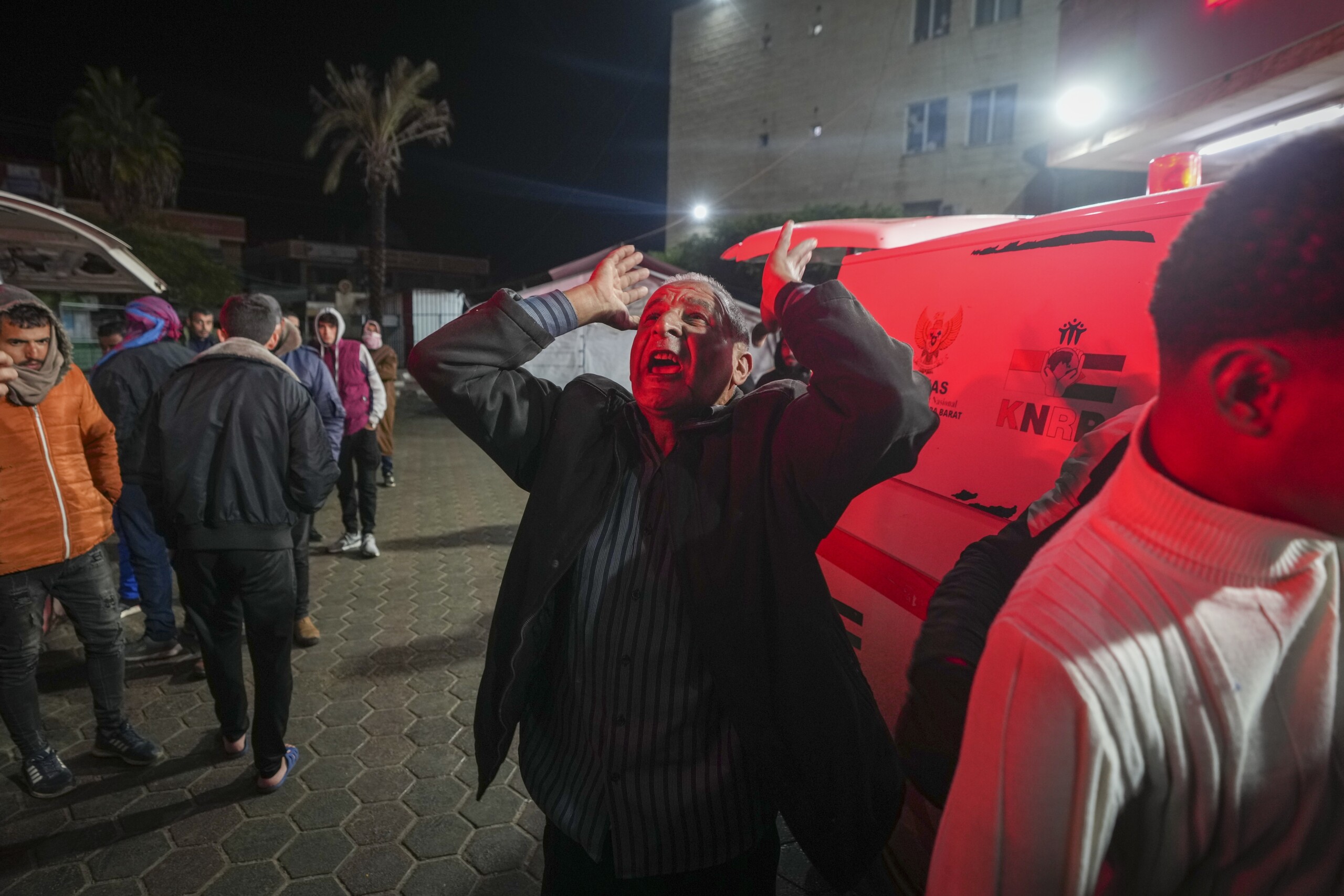 Gaza: The father of Adam, the boy who lost 9 siblings in an airstrike, has died