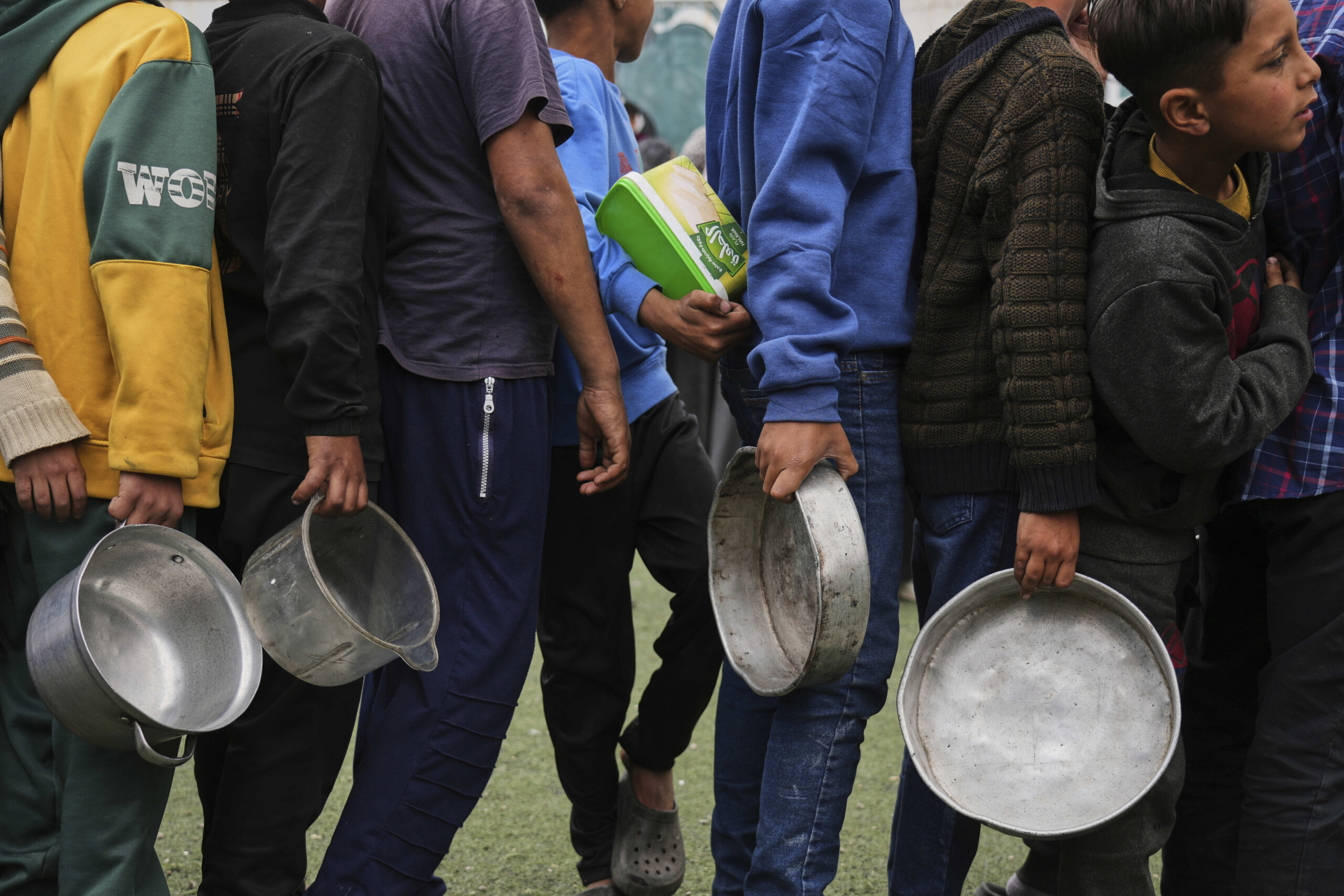 Gaza, WFP: "Food supplies exhausted in the Strip"