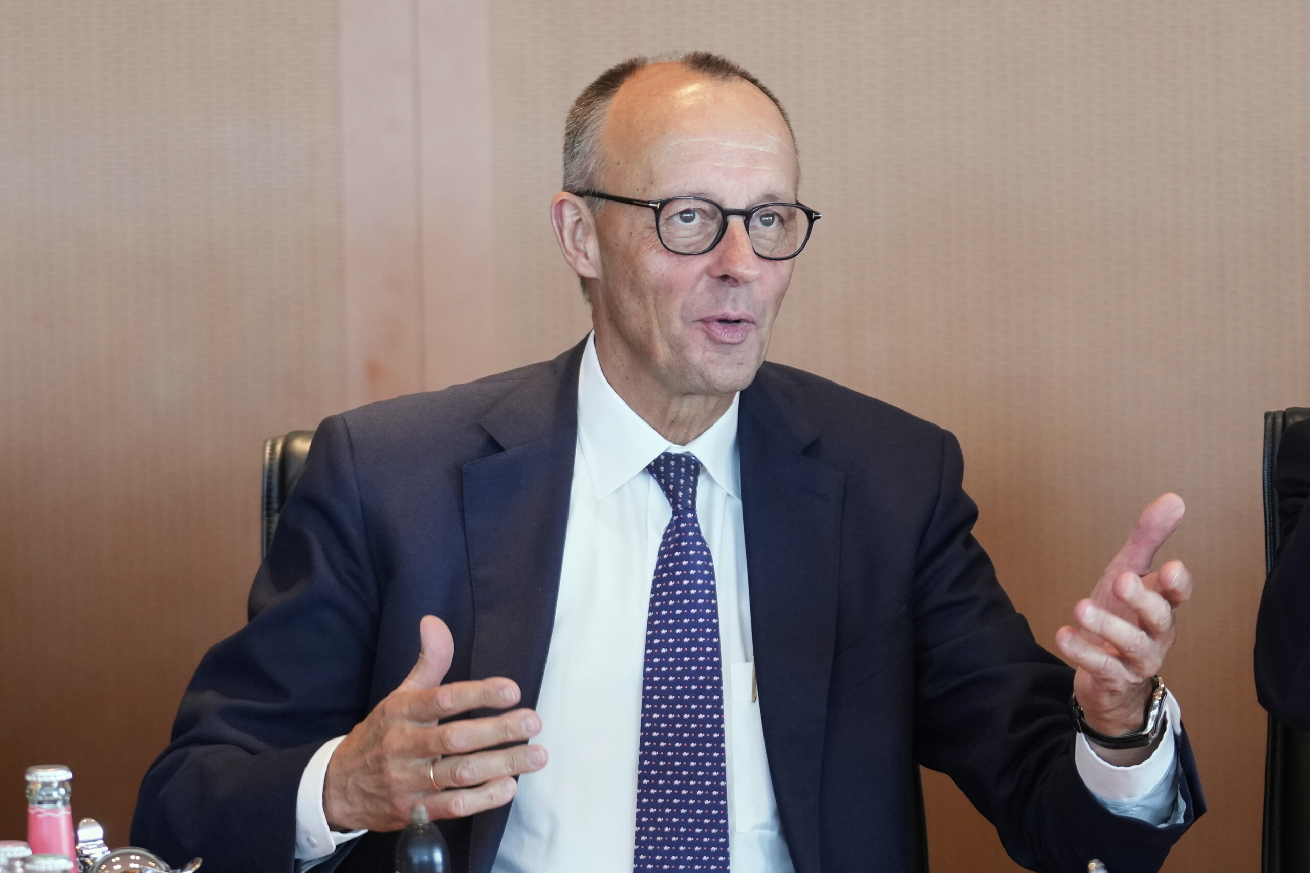 Germany, Merz explains halt of arms to Israel: “Concerned about Gaza”