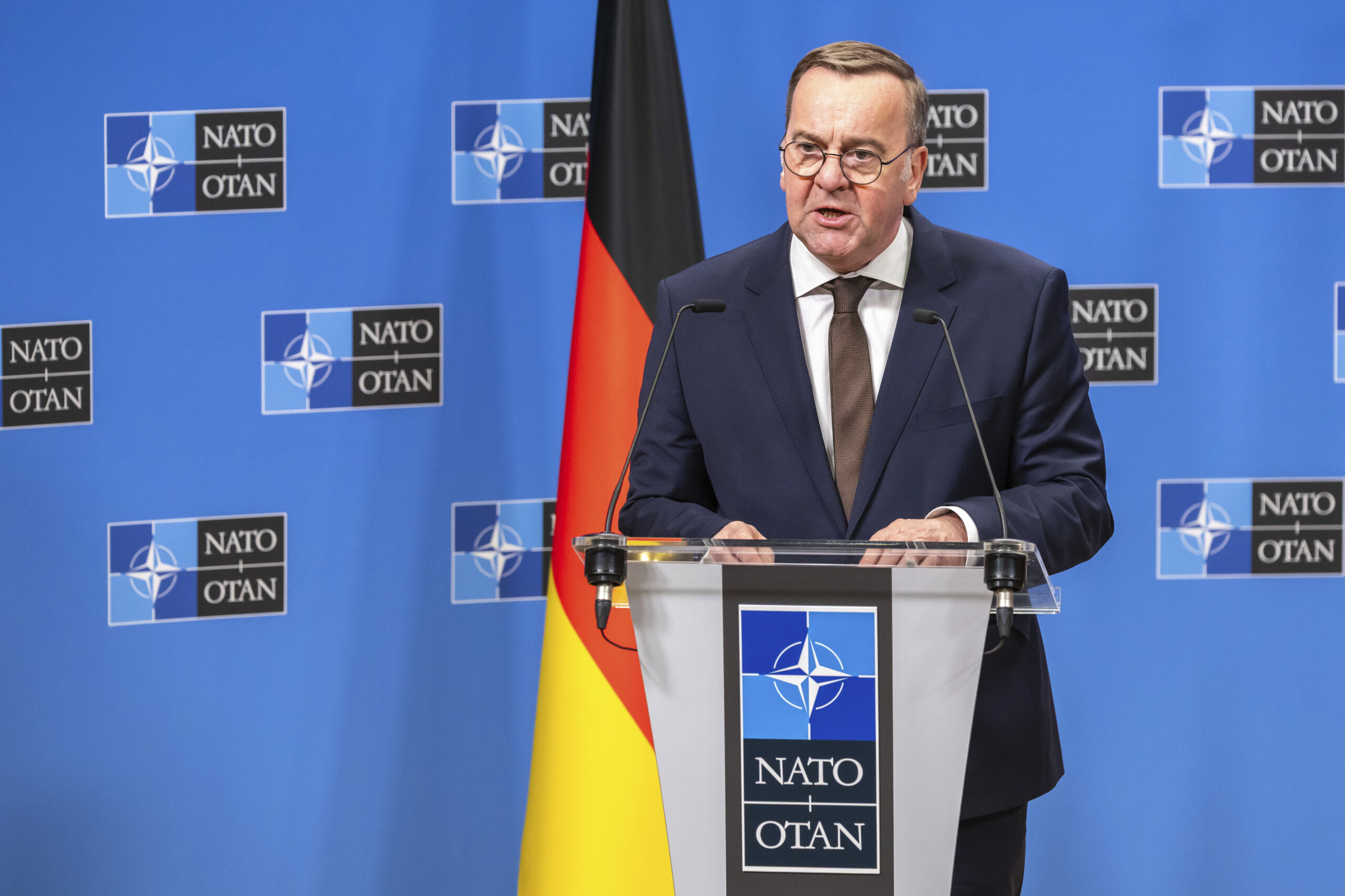 Germany, SPD Announces Team: Pistorius to Defense, Bas to Labor
