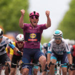 Giro d'Italia: Pedersen wins third stage and regains the pink jersey