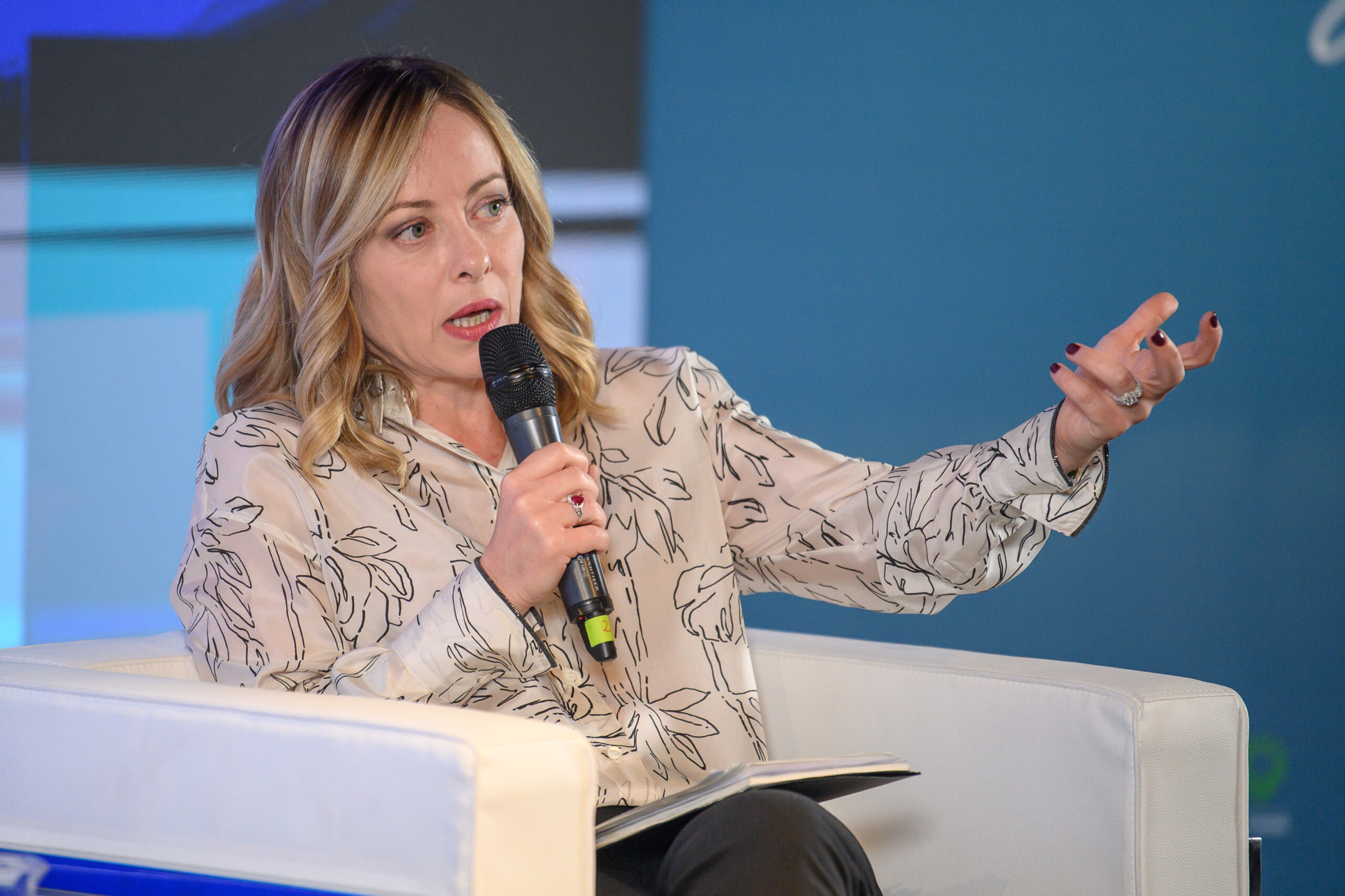 Government, Meloni at Lega Lega congress: ‘We will go ahead, belly down, until the end of the legislature’.