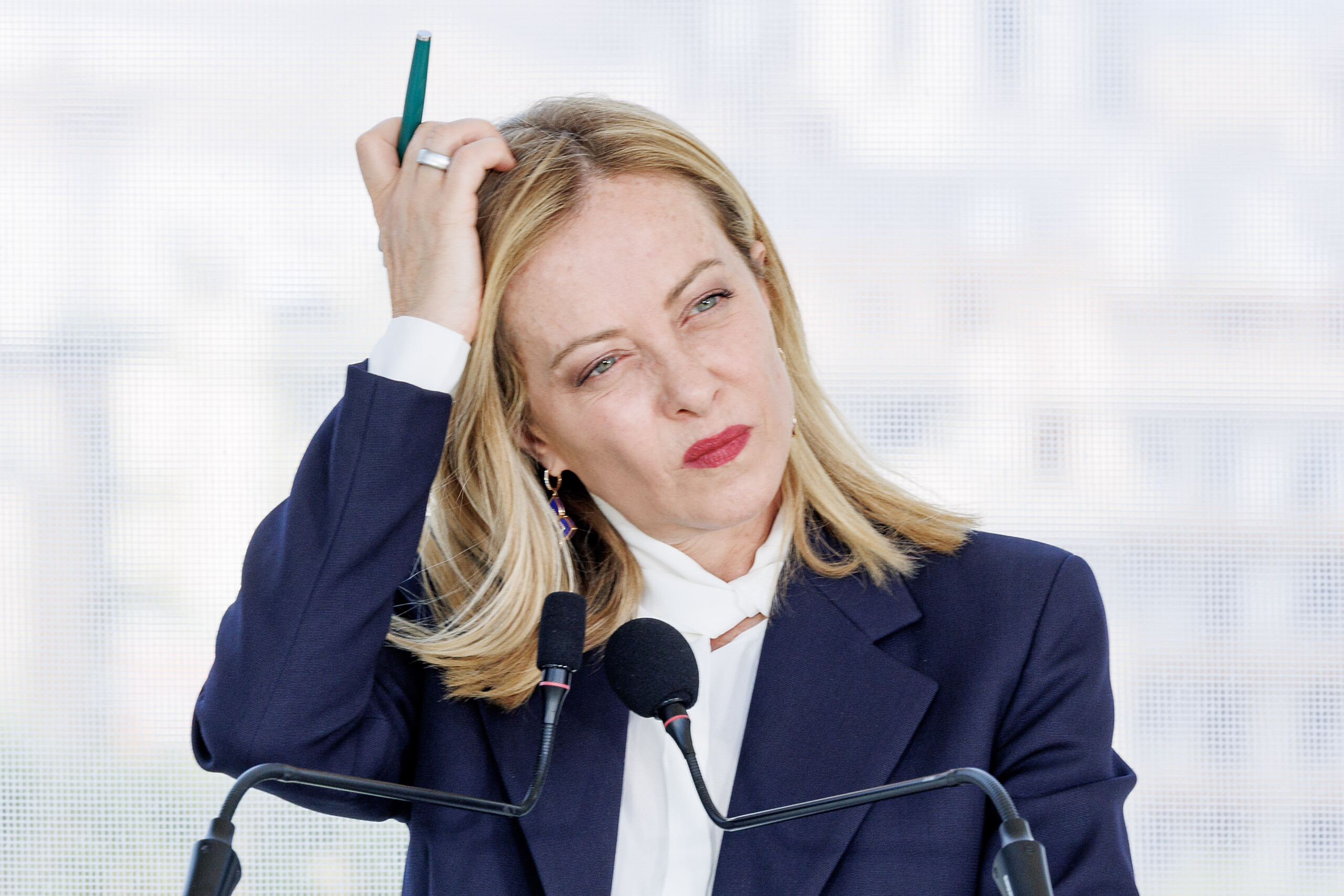 Government, Meloni reaches 4 million followers on Instagram: ‘Thanks also to those who criticise’