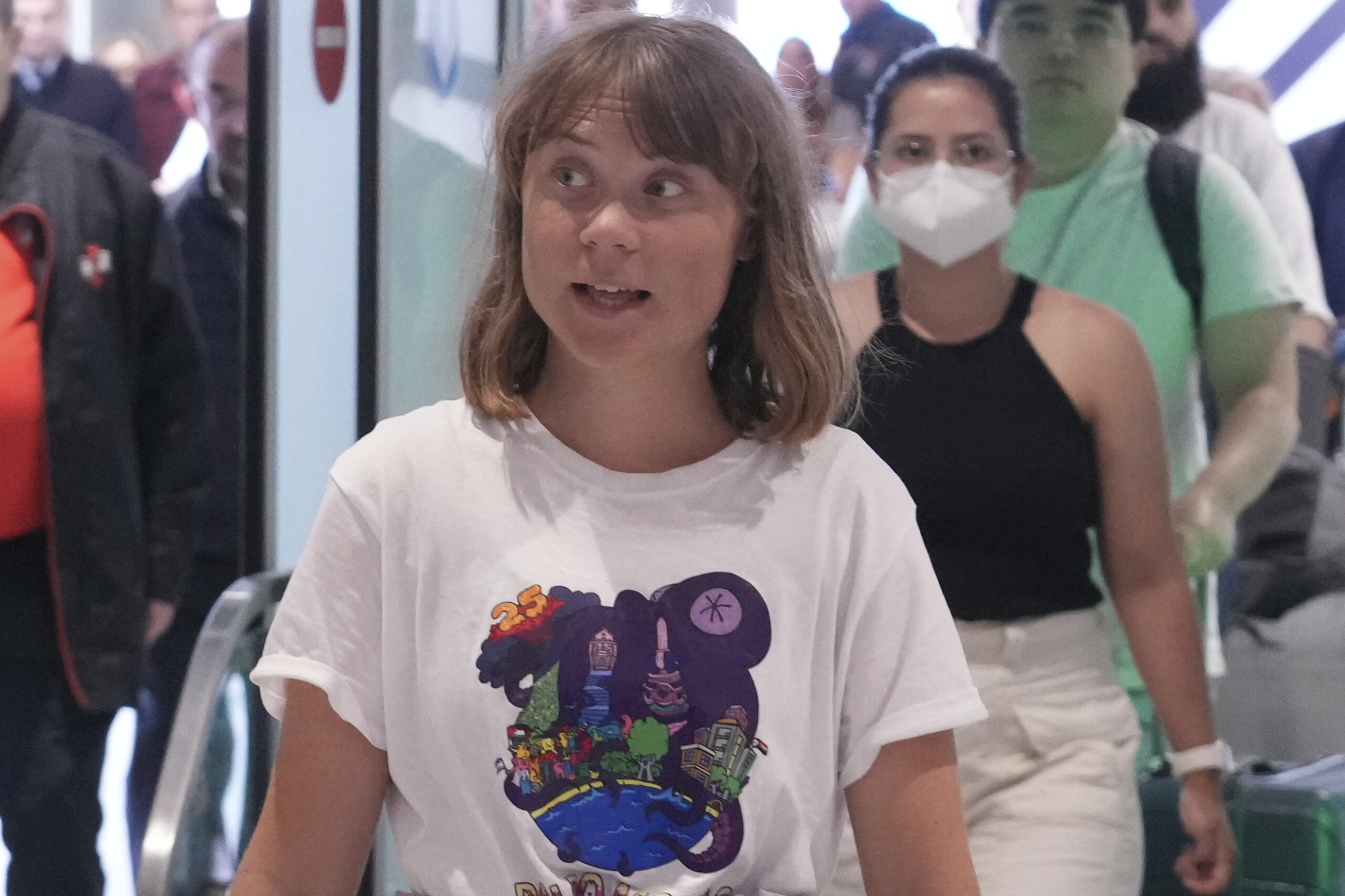 Greta Thunberg arrives in Sweden after being expelled from Israel