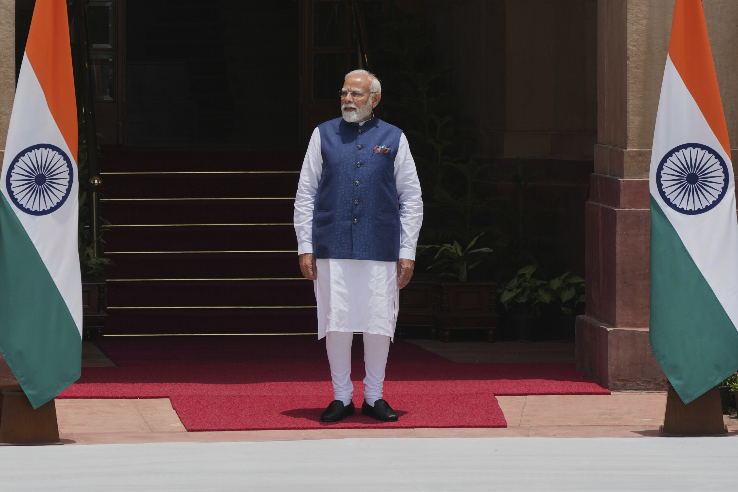 India, Modi: ‘Heartbreaking plane crash, shocked and saddened’
