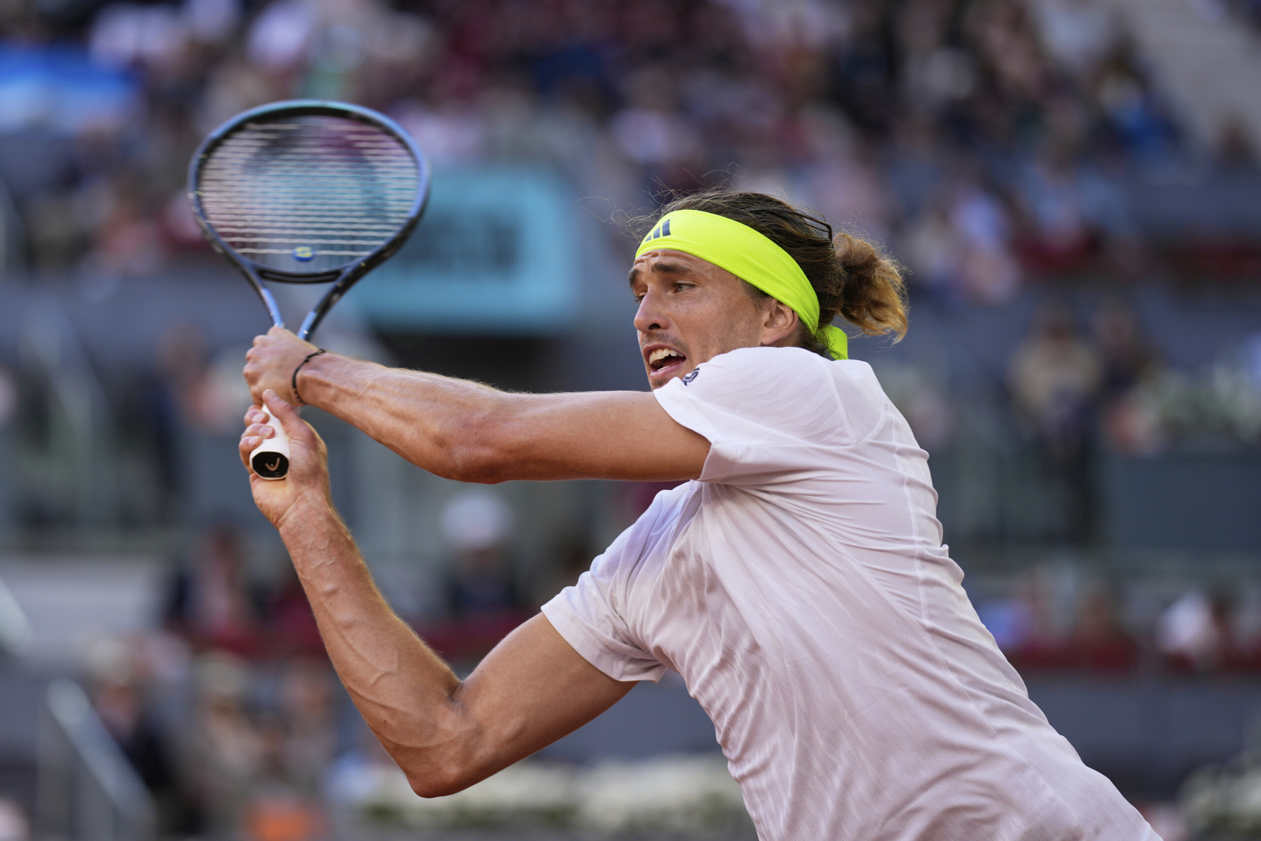 Internationals, Zverev cruises into the round of 16: Moutet surprises Rune