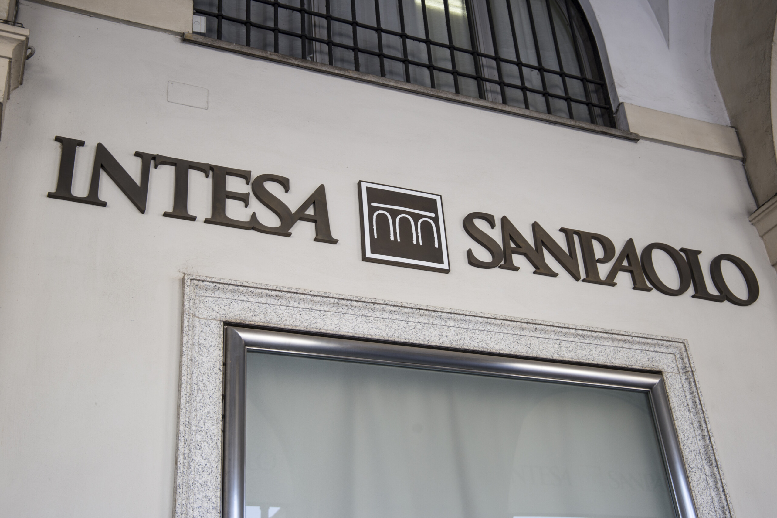 Intesa Sp: 800 million already invested to reduce social inequalities