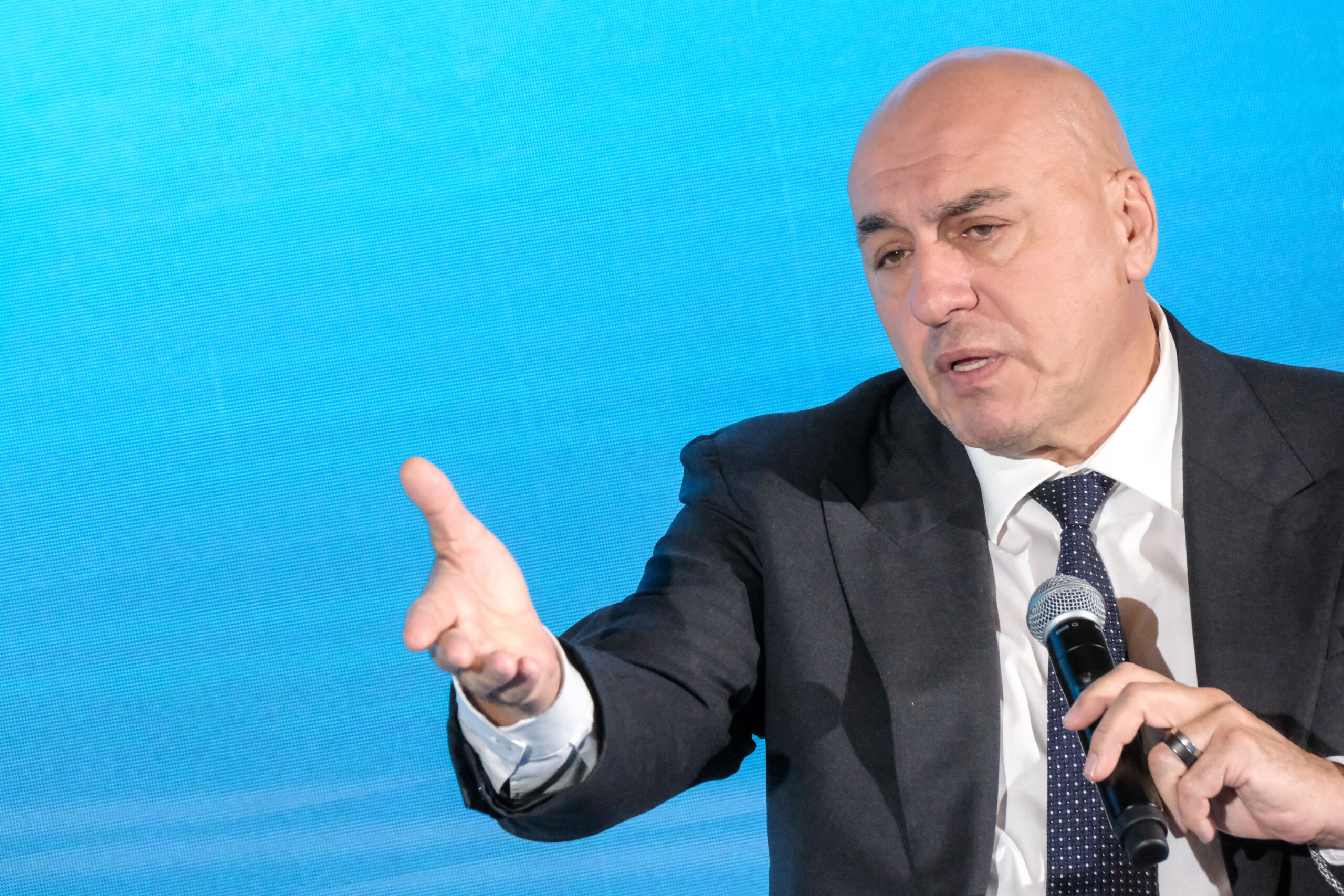 Iran, Crosetto: "Israel fears use of atomic bomb, utmost caution is needed"