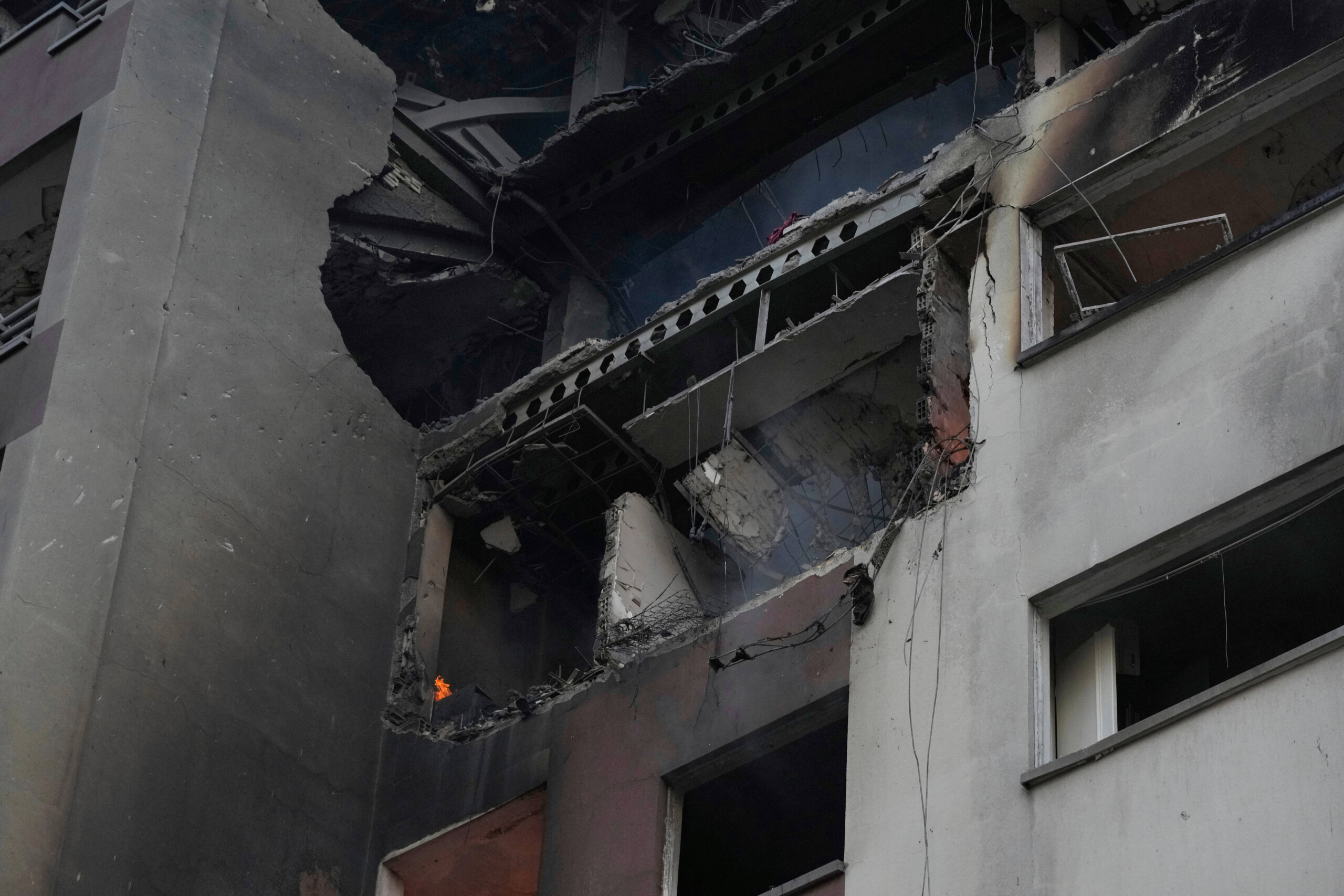 Iran, Israel: ‘Head of Revolutionary Guard missile programme Hajizadeh killed’