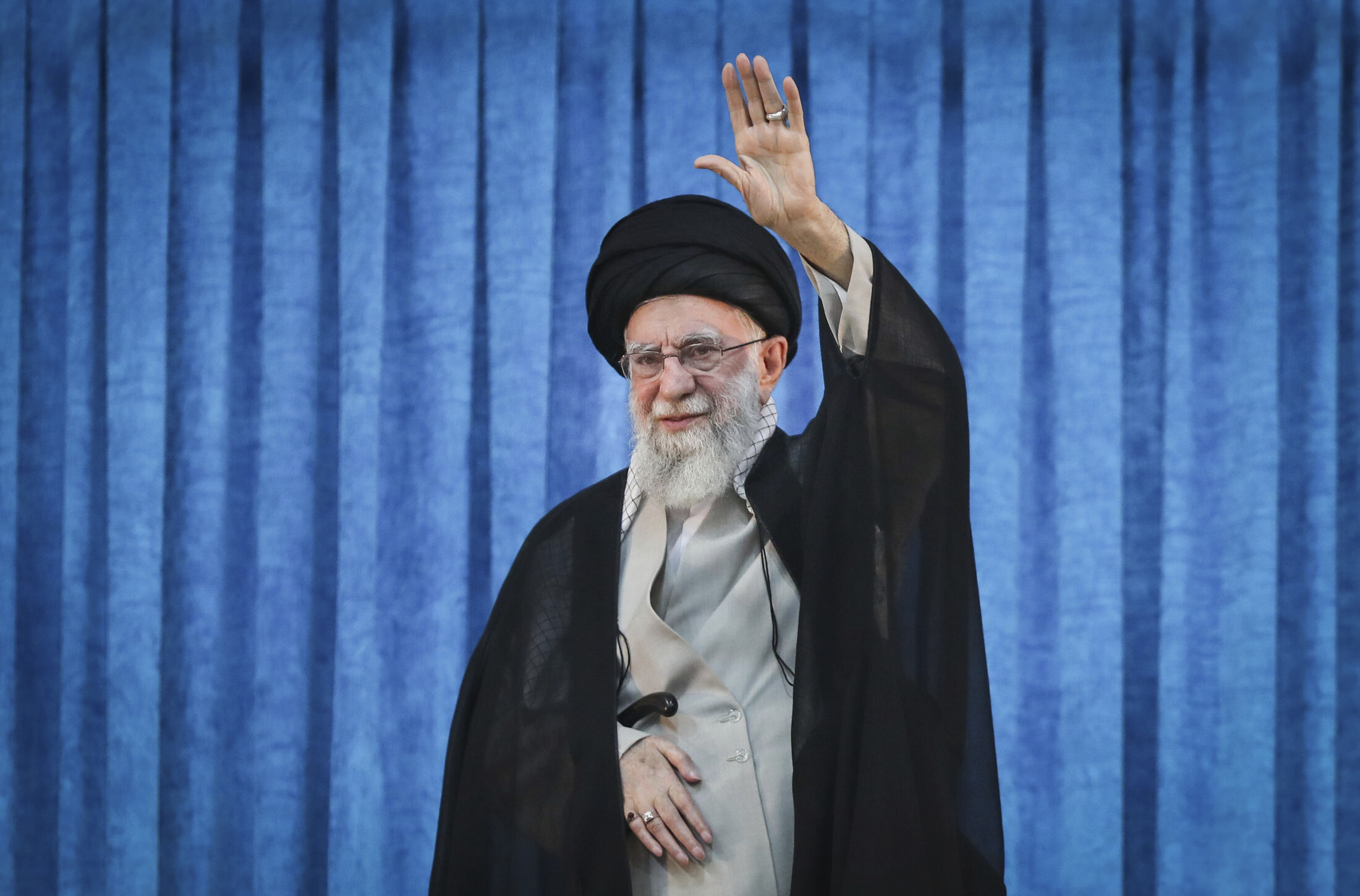 Iran, Khamenei declares “the battle has begun”