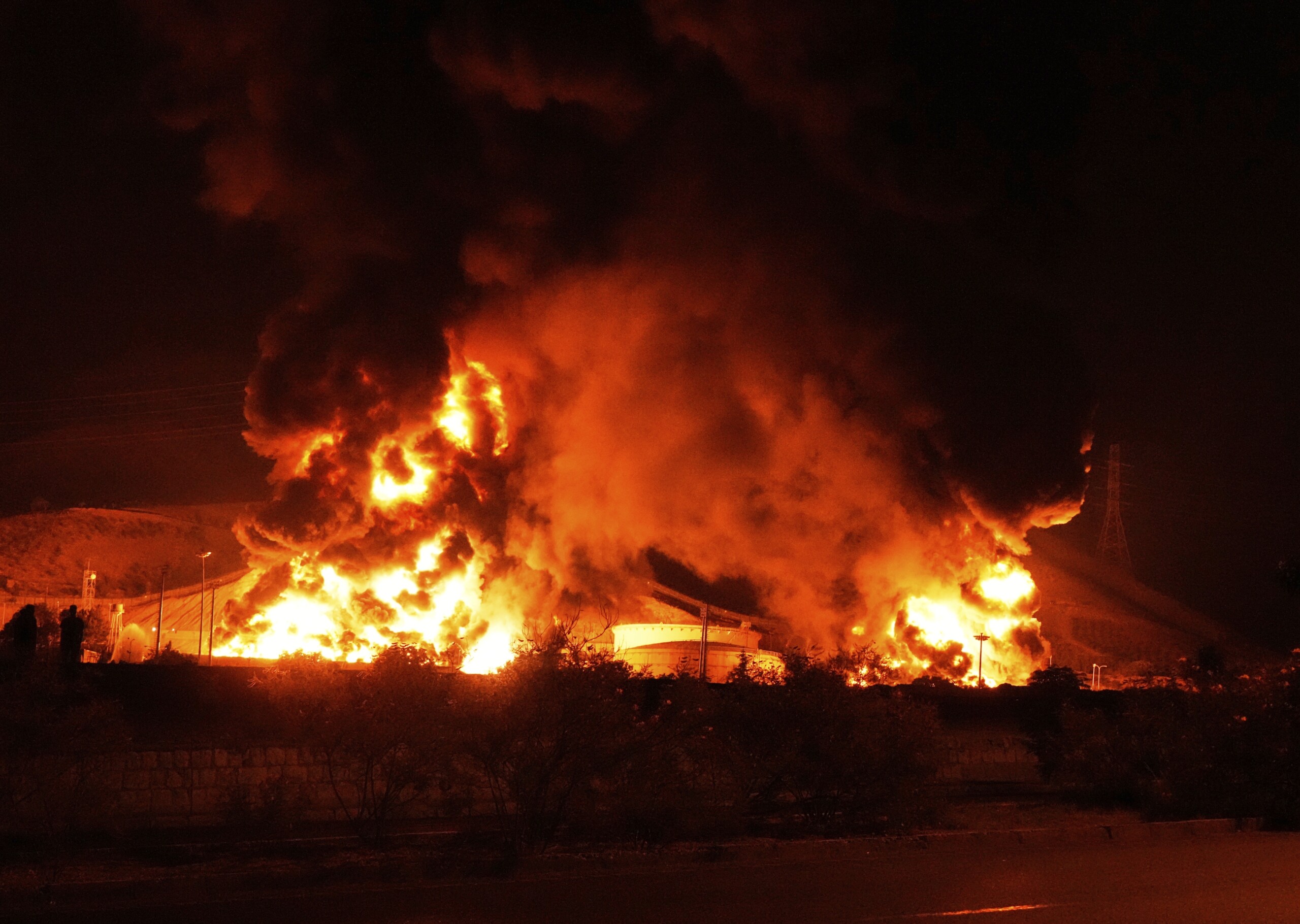 Iran: media reports new wave of Israeli attacks against Tehran Iran: media reports new wave of Israeli attacks against Tehran