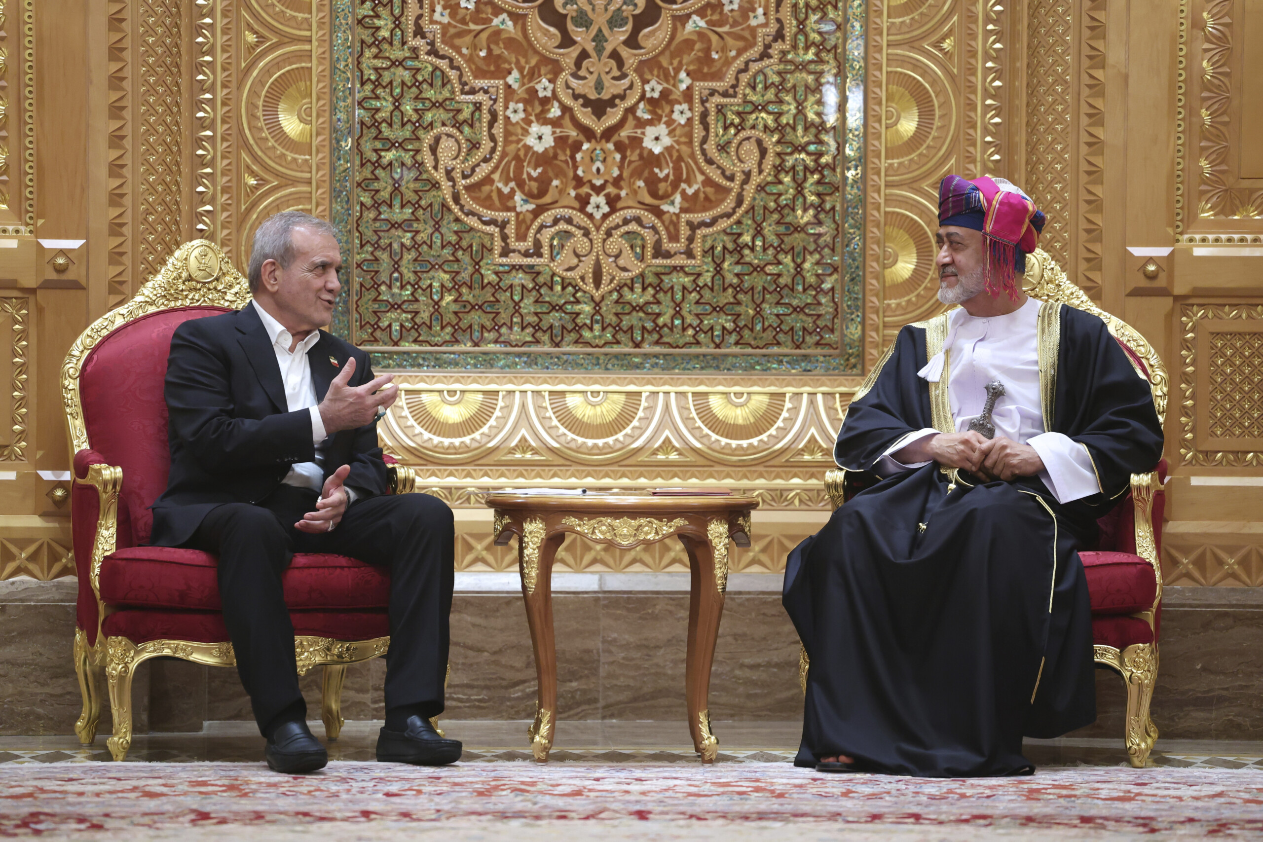 Iran, Minister Oman: ‘Israeli attack illegal, dangerous escalation must be avoided’ Iran, Minister Oman: ‘Israeli attack illegal, dangerous escalation must be avoided’