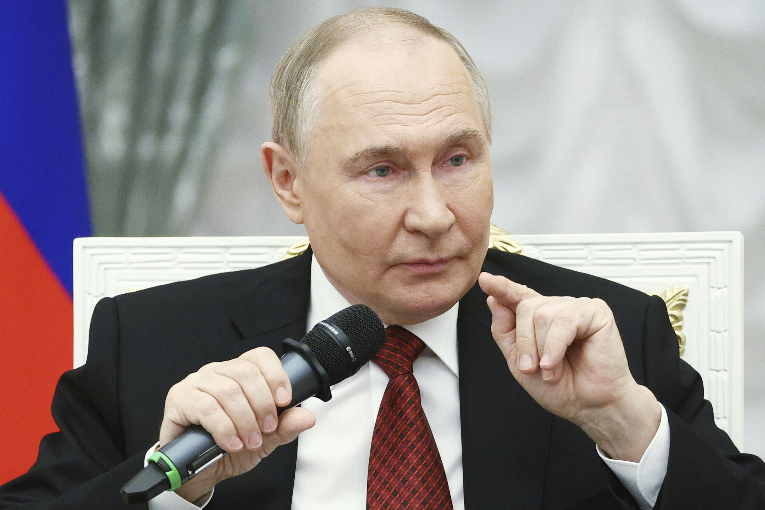 Iran, Putin: "I don’t even want to talk about the possibility that Israel might kill Khamenei"