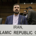 Iran, Tehran: "With the reintroduction of sanctions we could leave the NPT"