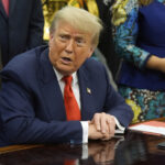 Iran, Trump: ‘30 billion to Tehran for civil nuclear power? Ridiculous, it's a hoax.’