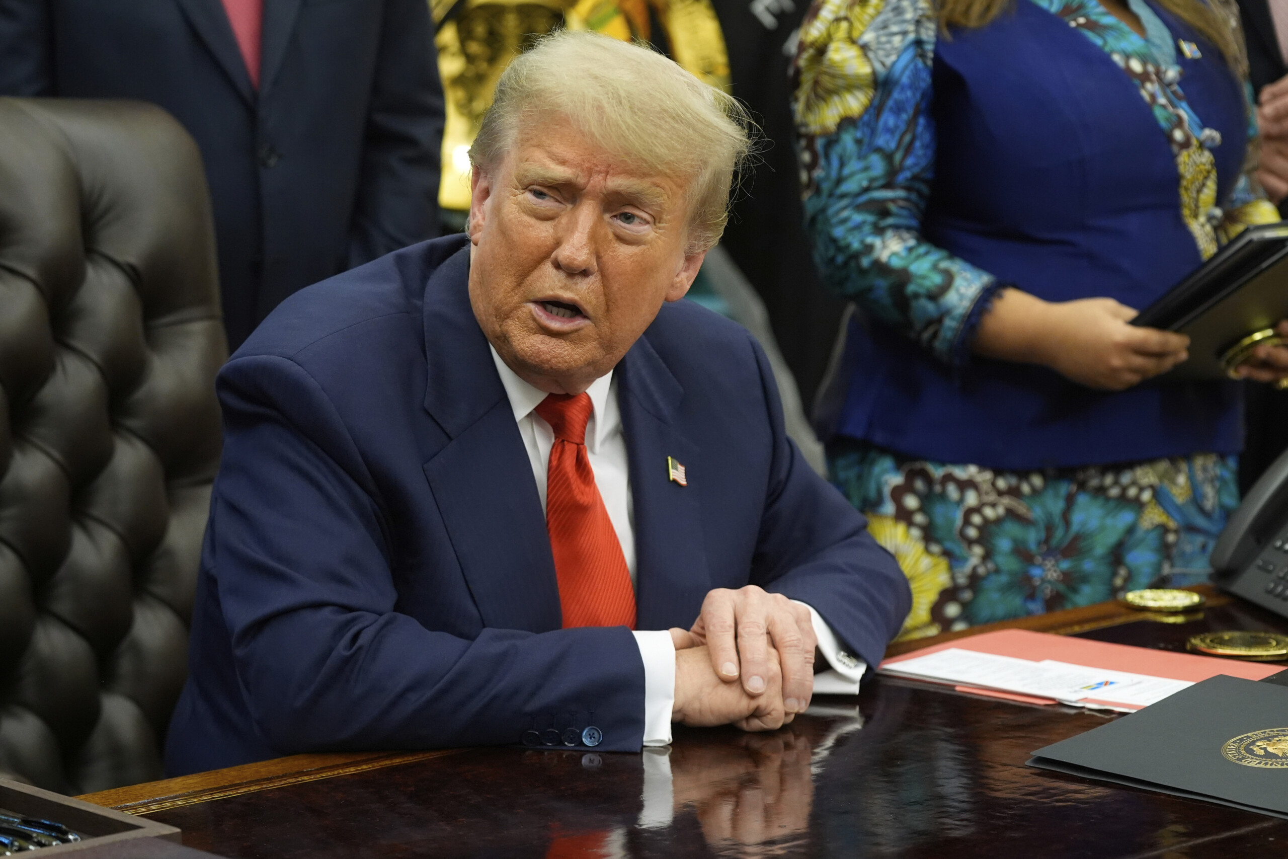 Iran, Trump: ‘30 billion to Tehran for civil nuclear power? Ridiculous, it's a hoax.’