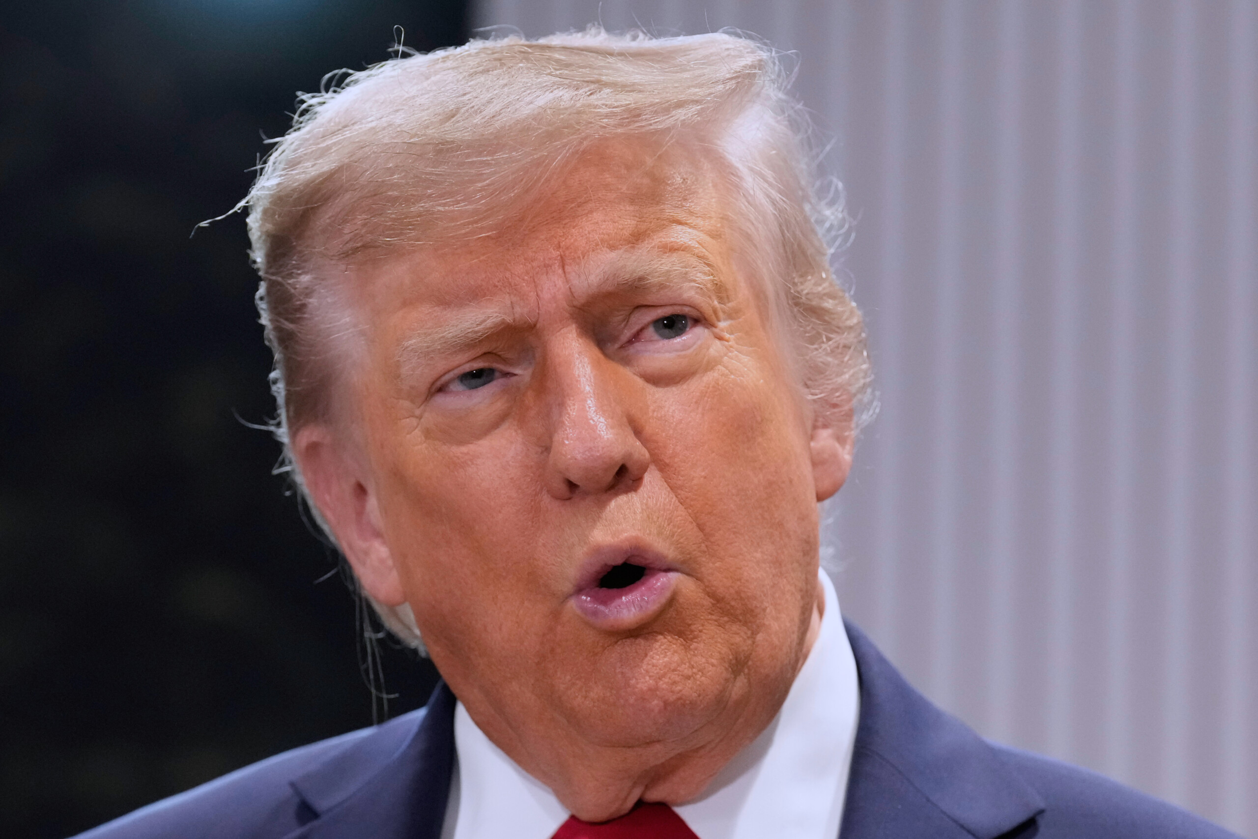 Iran, Trump has not yet decided on possible American raids