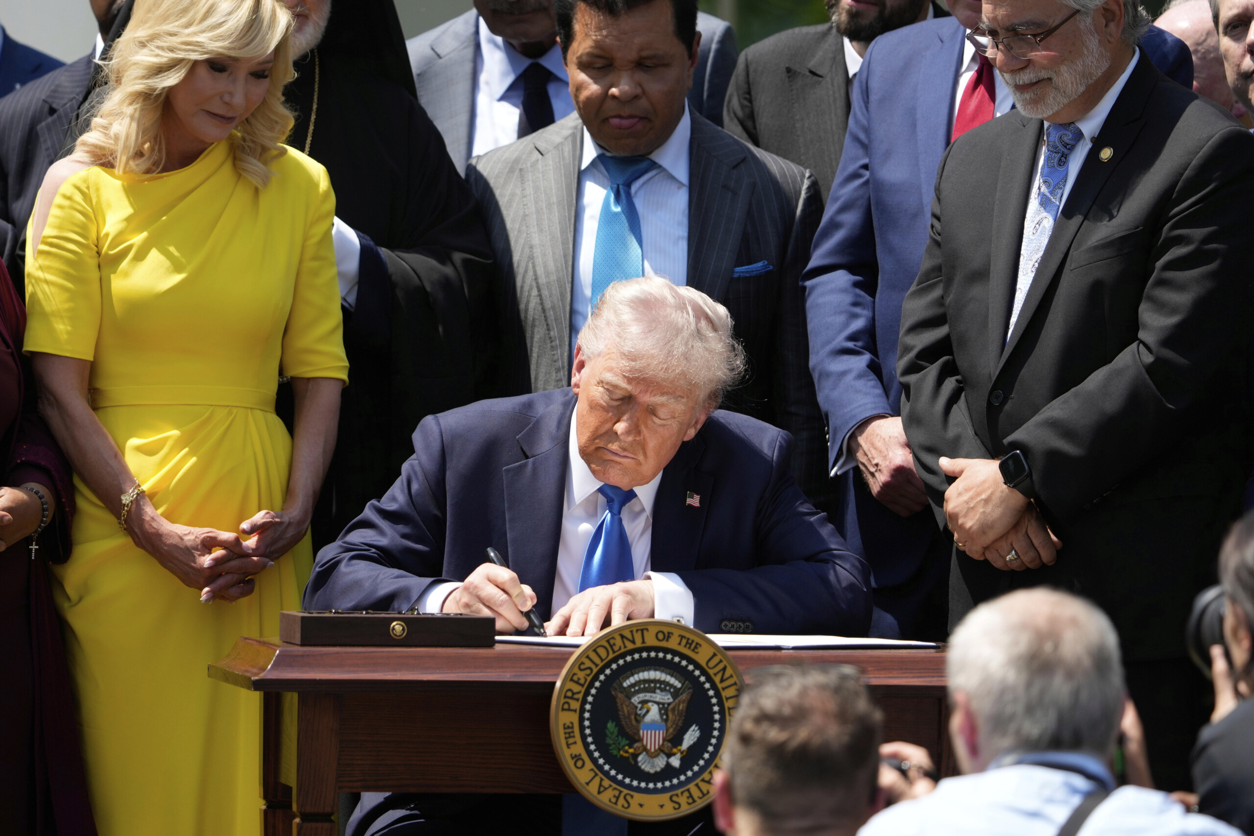 Iran: Trump threatens sanctions on anyone buying oil from Tehran