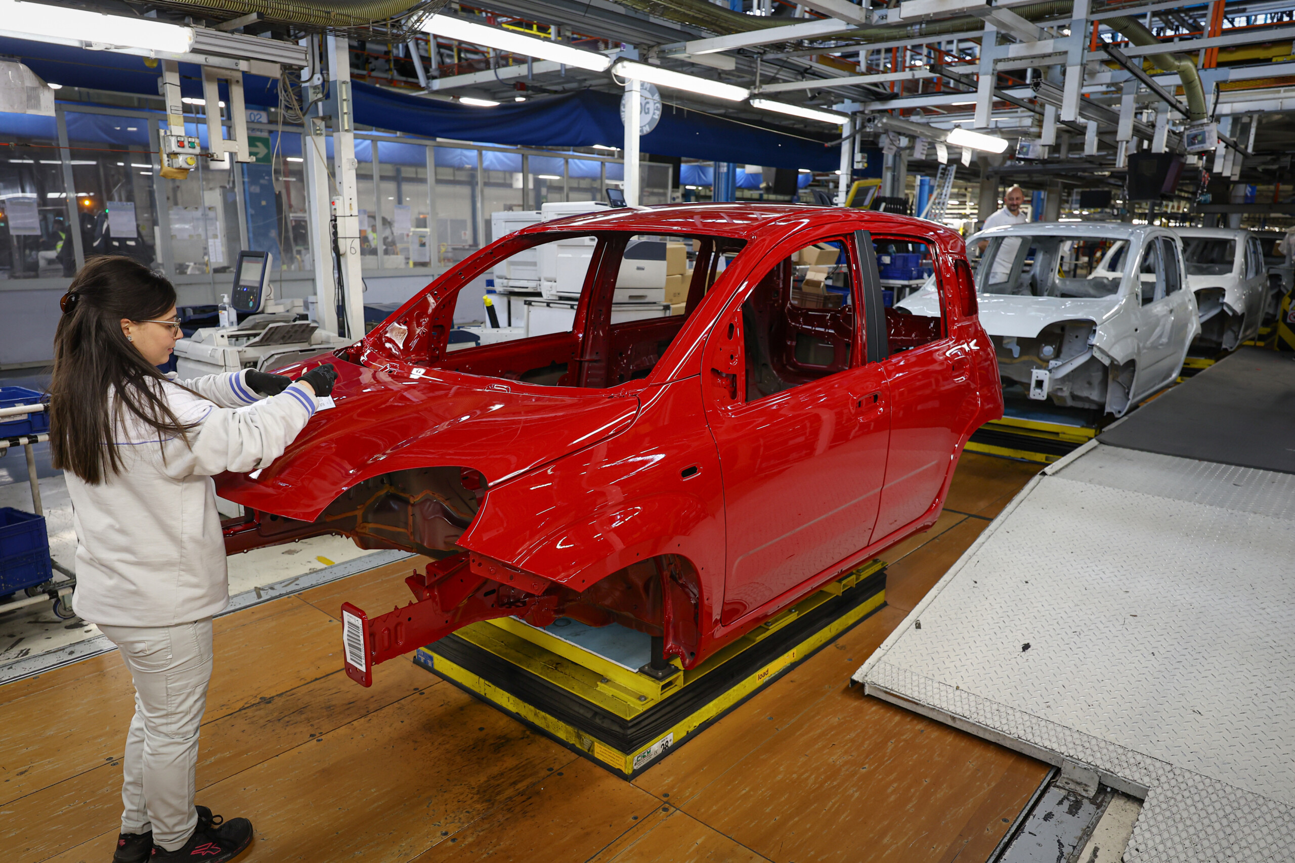 Istat, 24.3 million people employed in May