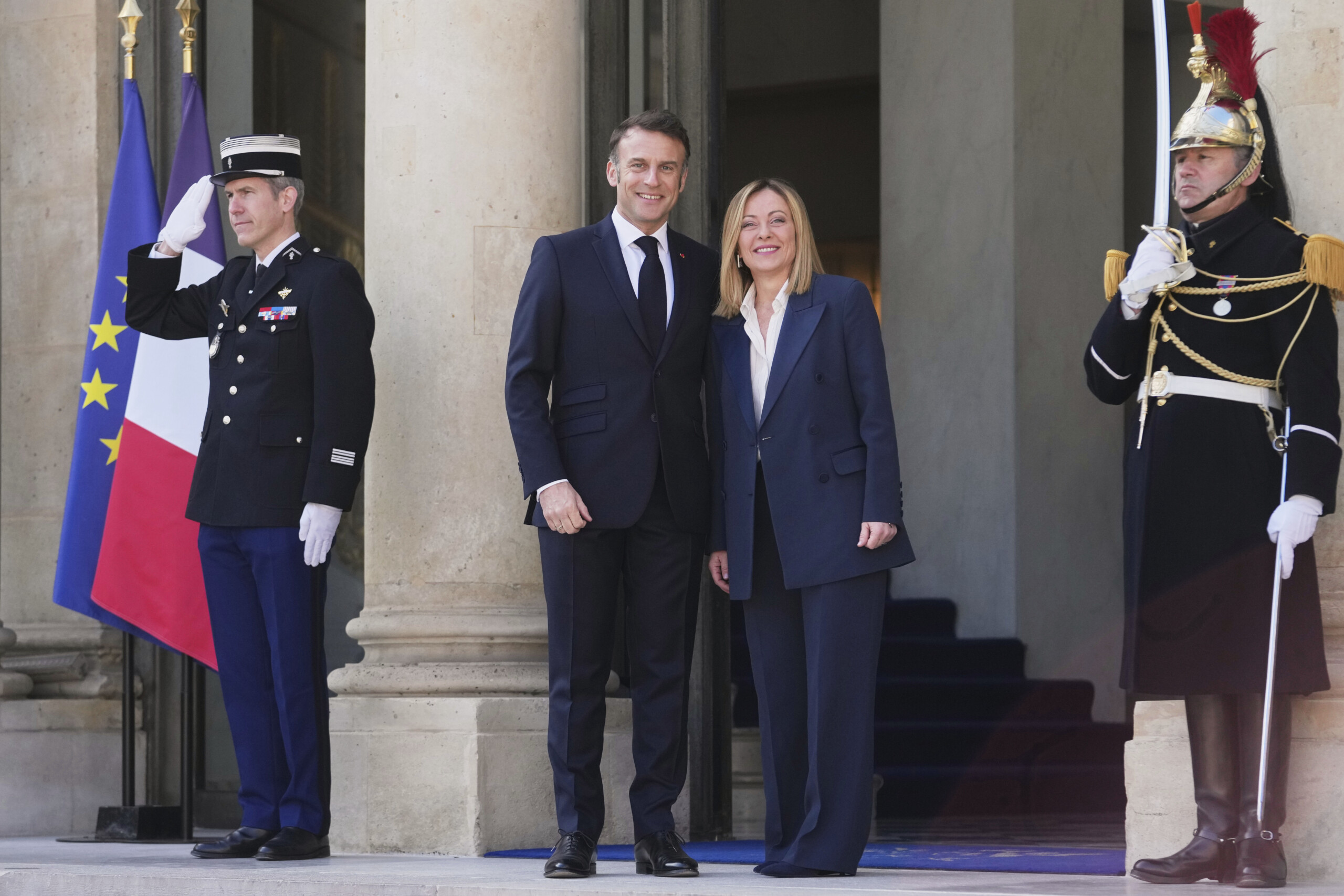 Italy-France, Chigi sources: "On Tuesday, Meloni will receive Macron in Rome" Italy-France, Chigi sources: "On Tuesday, Meloni will receive Macron in Rome"