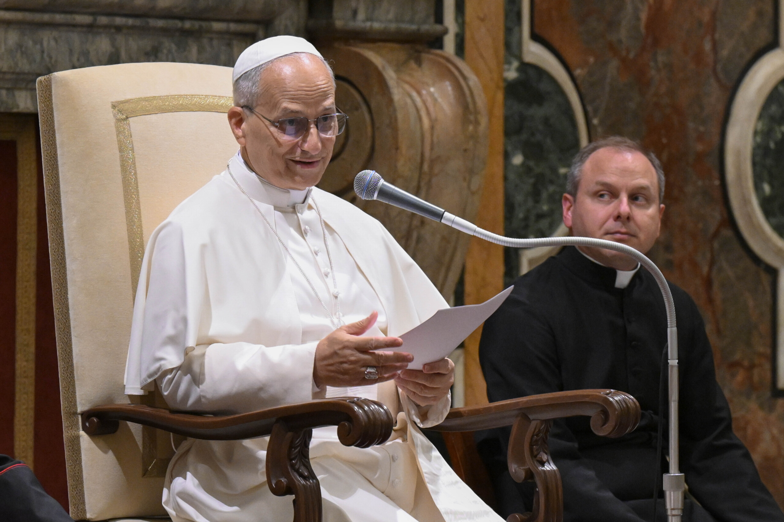 Jubilee, Pope to influencers: "Repair networks and overcome fake news"