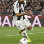 Juventus, open training session in front of 300 fans: McKennie back with the group