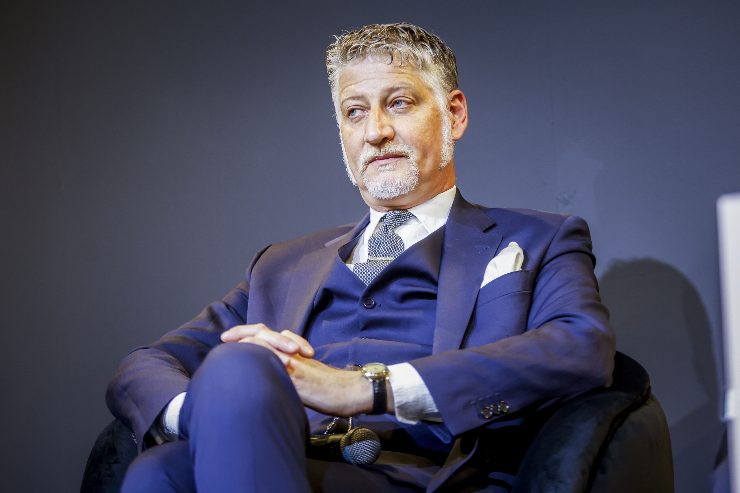 Leoncavallo, Giuli: ‘Evict CasaPound? No, if it complies with legal criteria’