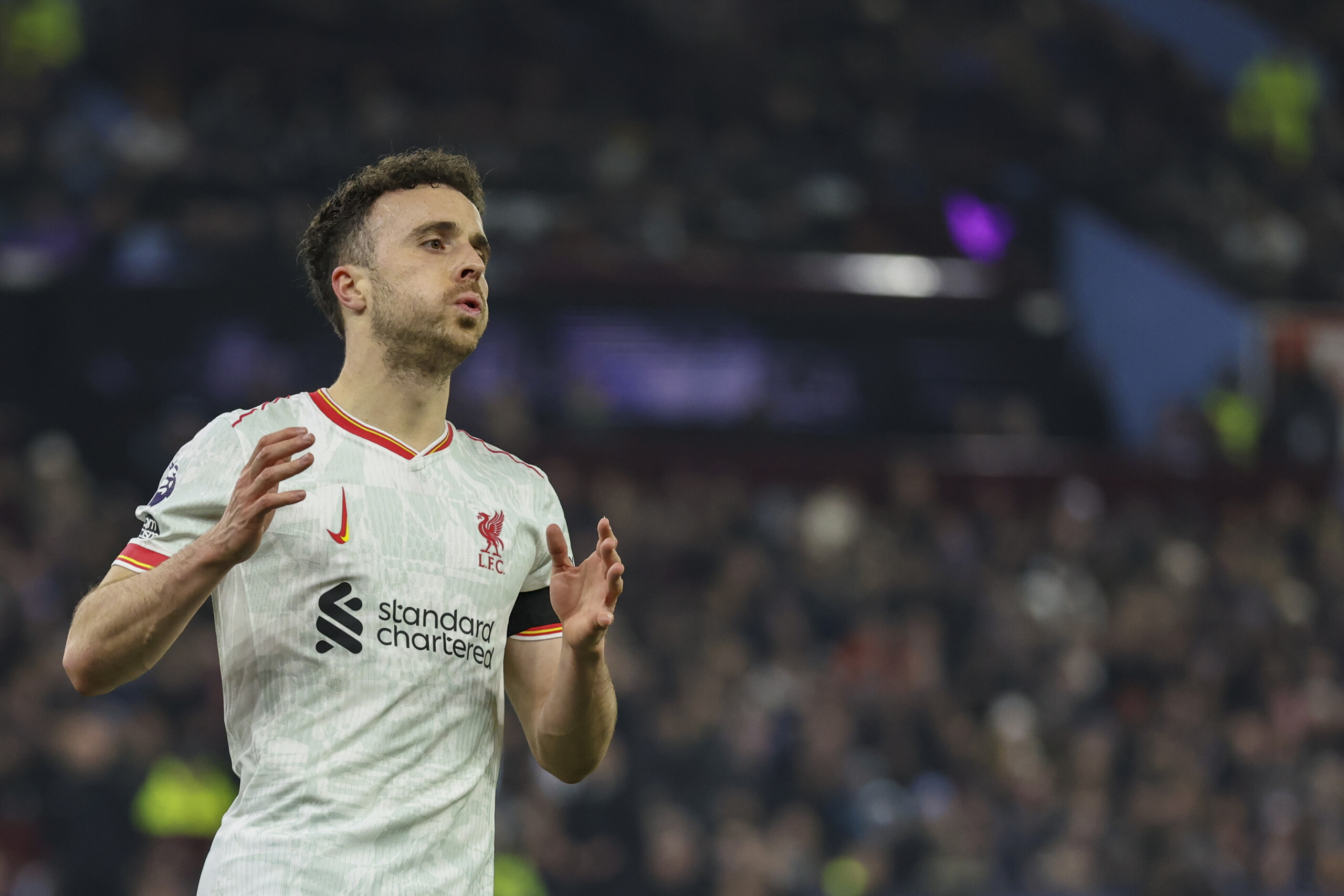 Liverpool striker Diogo Jota dies in car accident