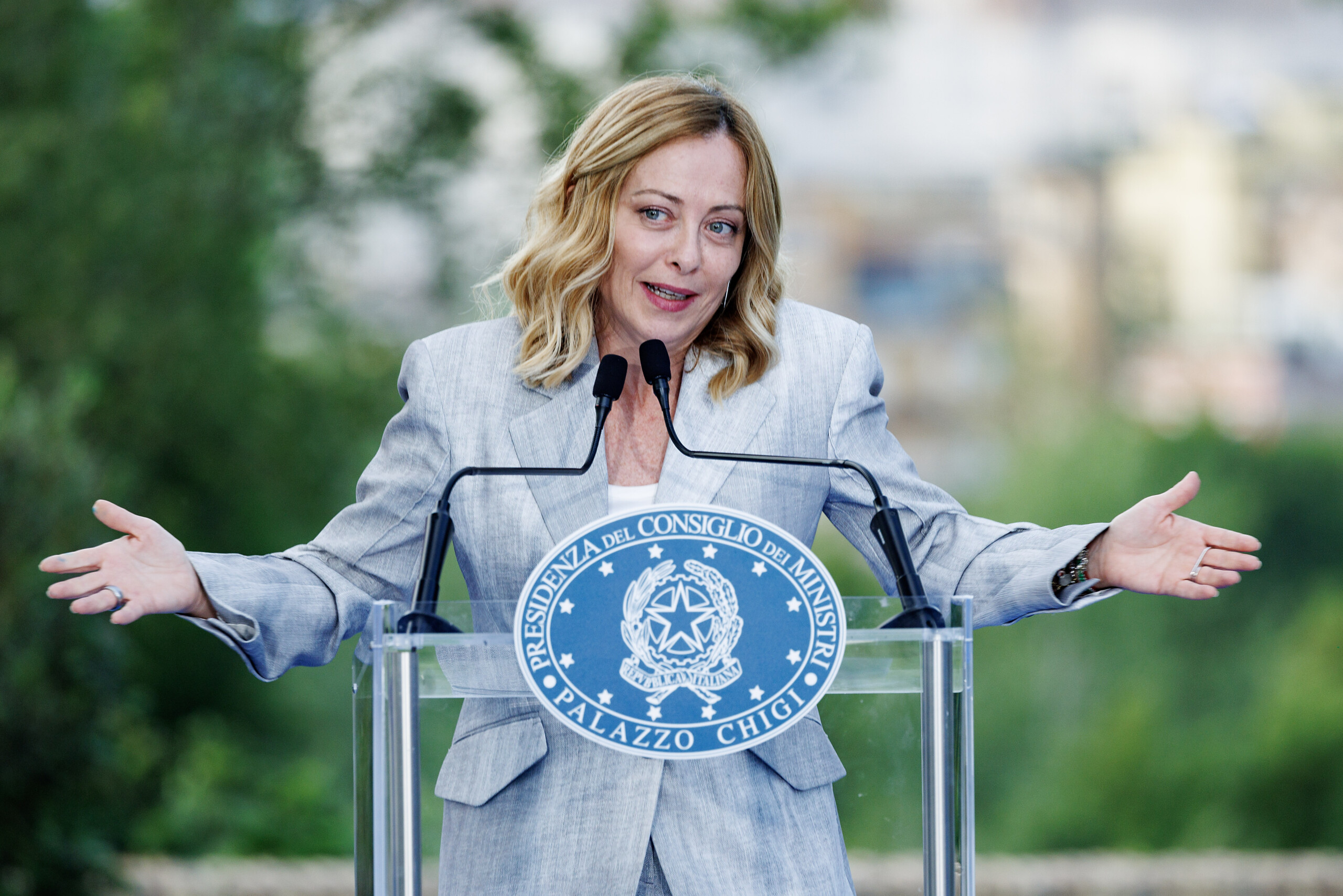 Local Elections: Centre-right Downplays Setback, Meloni Meets Deputies and Refocuses on International Agendas Local Elections: Centre-right Downplays Setback, Meloni Meets Deputies and Refocuses on International Agendas