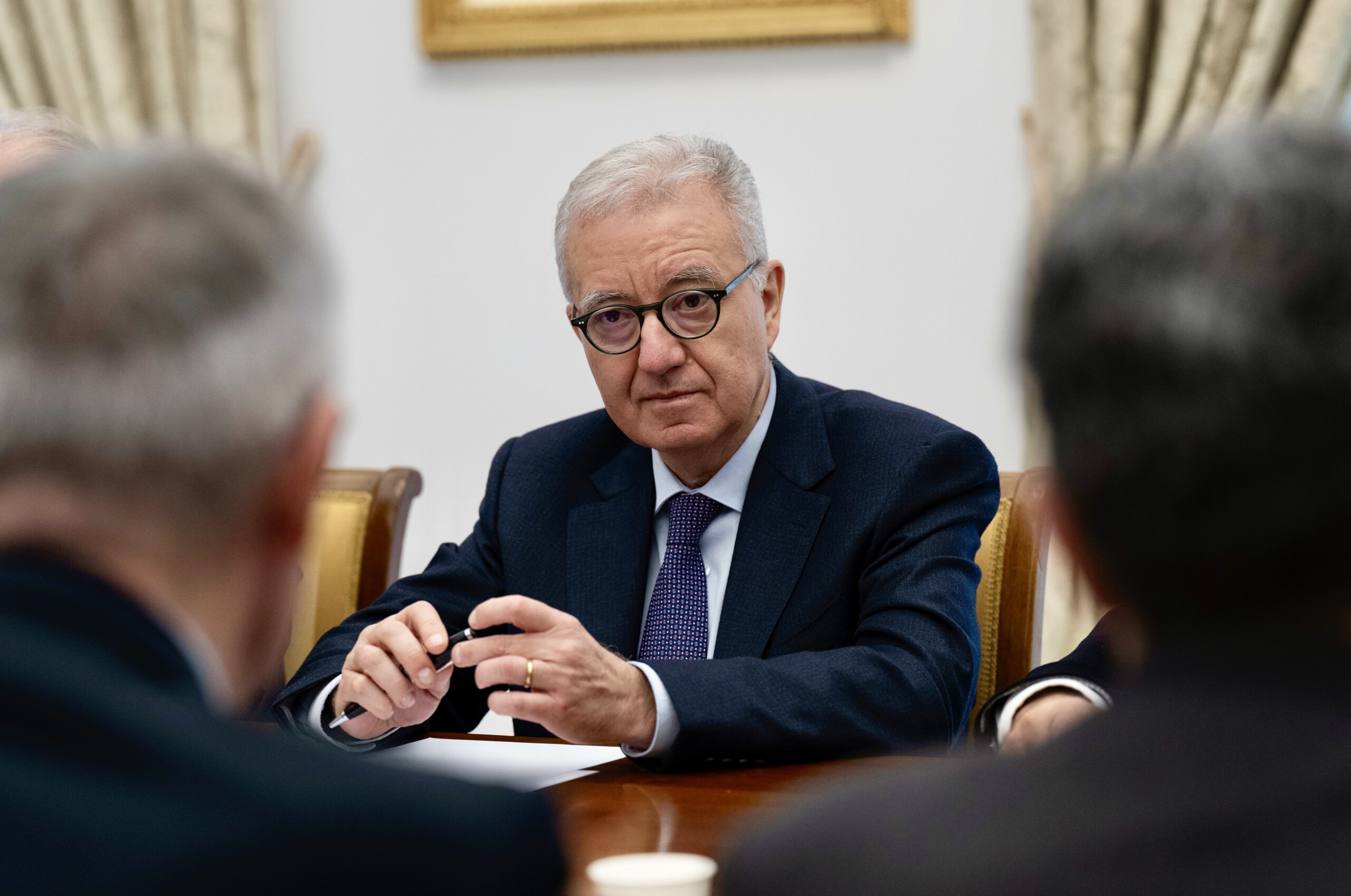 Mediterranea: ‘Spied on by the secret services on Mantovano's orders’